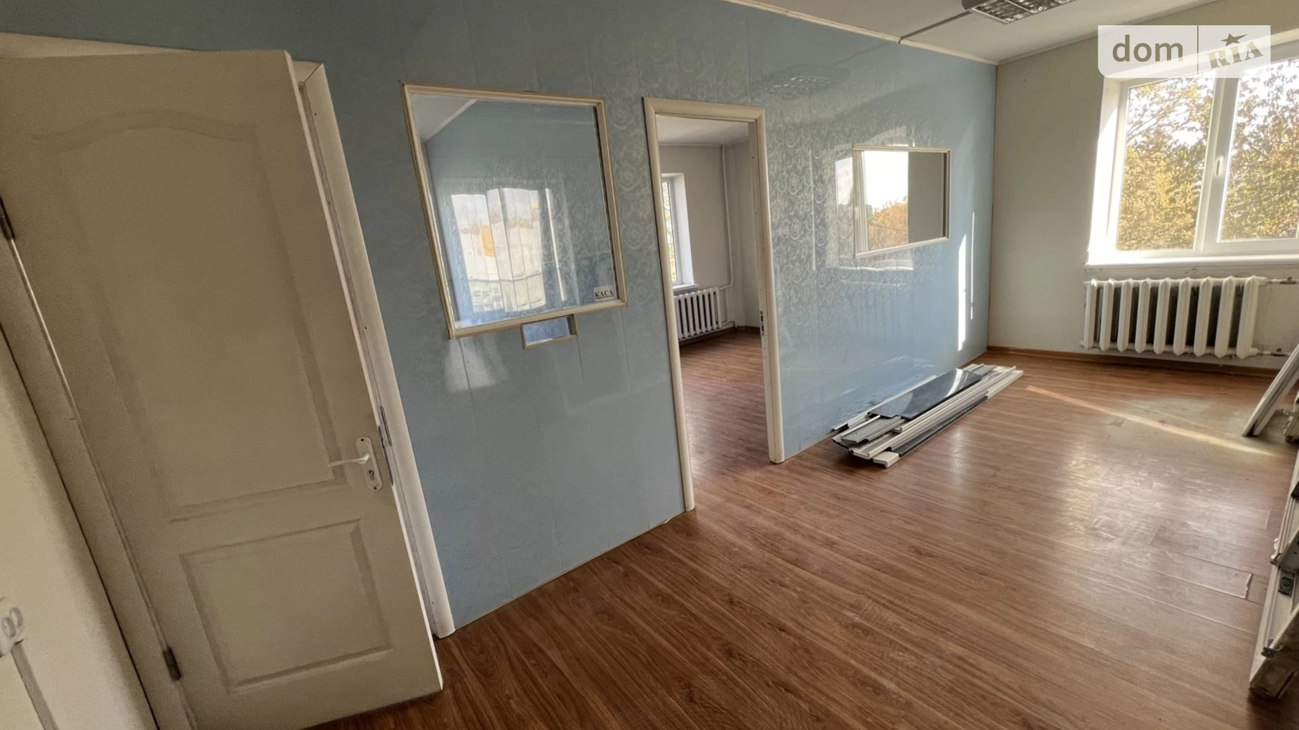 Сдается в аренду офис 35.86 кв. м в бизнес-центре, цена: 2880 грн - фото 2