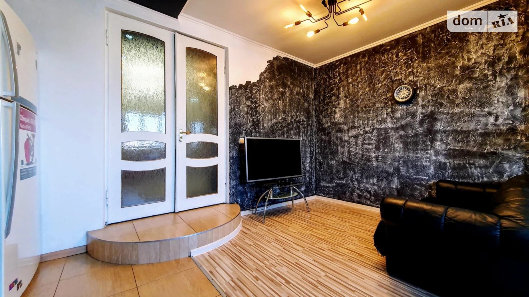 Сдается в аренду 3-комнатная квартира 120 кв. м в, цена: 500 $ - фото 5