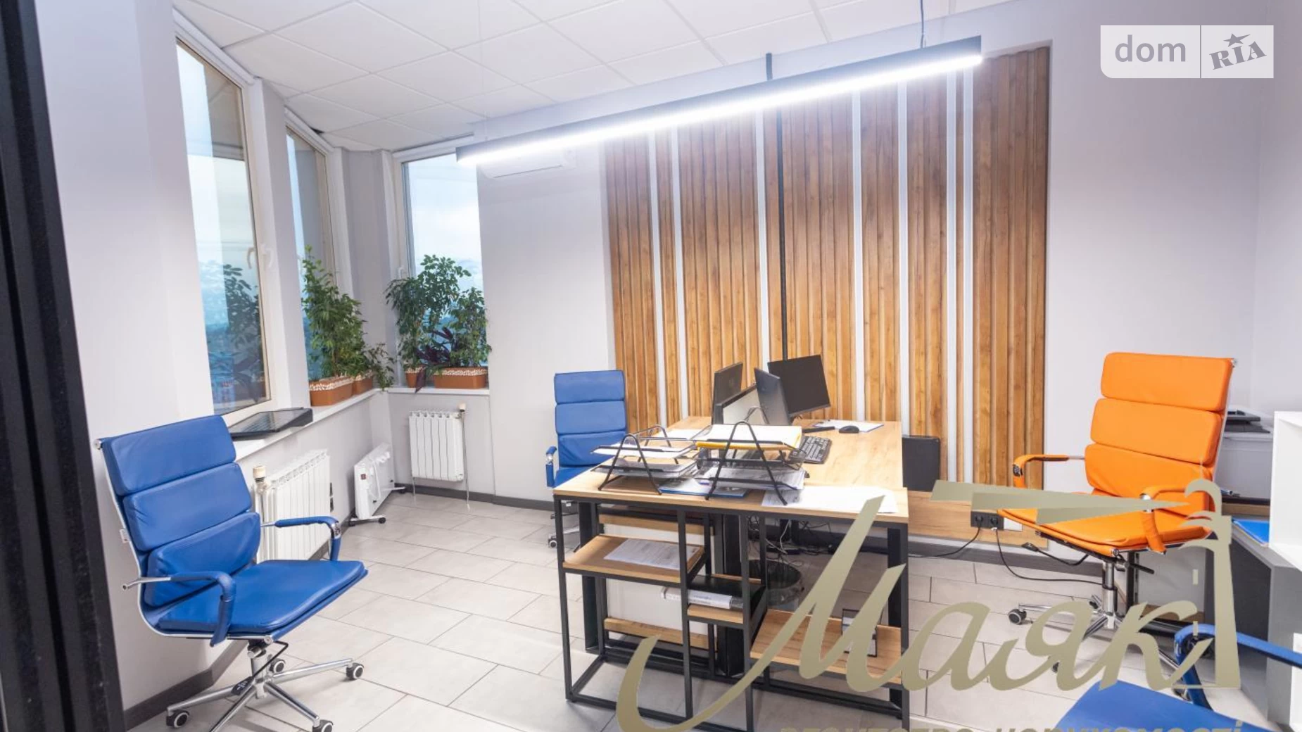 Продается офис 200 кв. м в бизнес-центре, цена: 430000 $ - фото 5