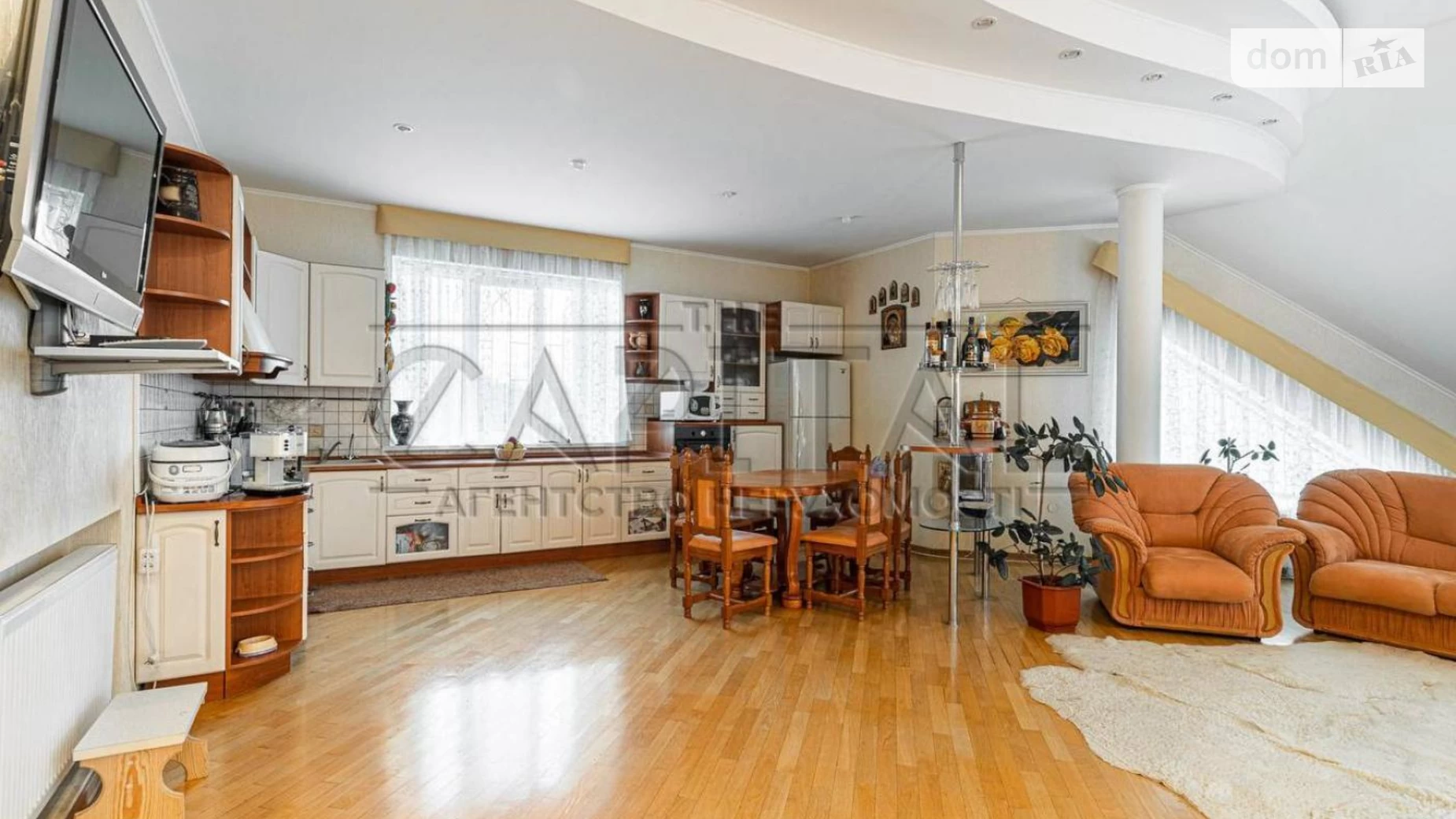 Продается дом на 2 этажа 345 кв. м с участком, цена: 220000 $ - фото 2