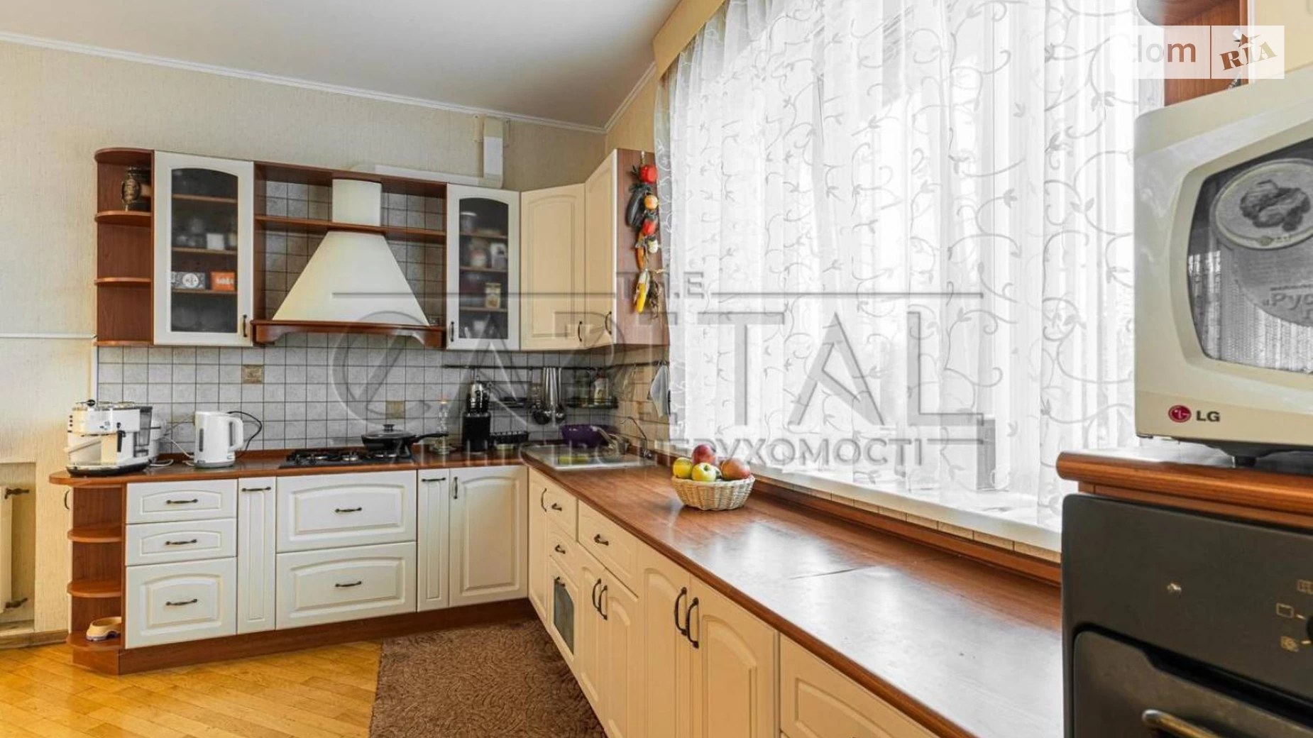 Продается дом на 2 этажа 345 кв. м с участком, цена: 220000 $ - фото 4