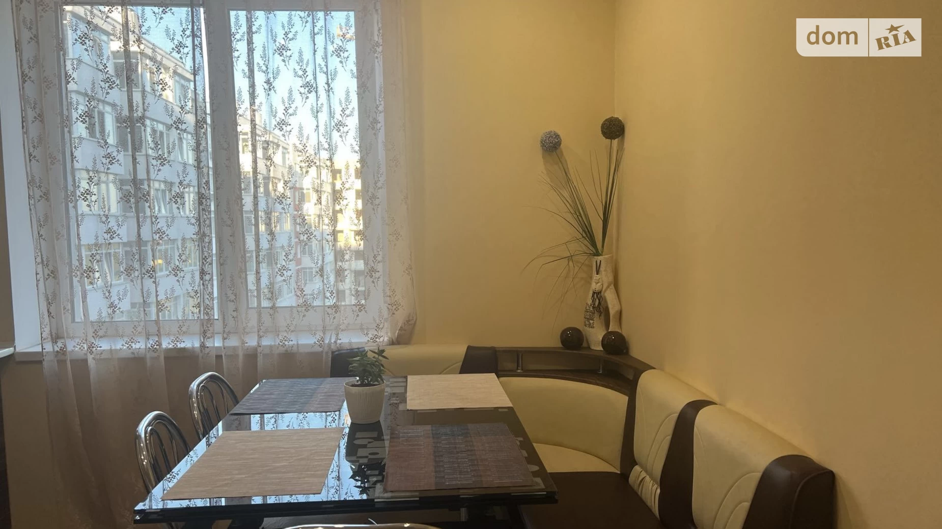 Продается 1-комнатная квартира 46.7 кв. м в Винниках, ул. Винная Гора, 5Г - фото 3
