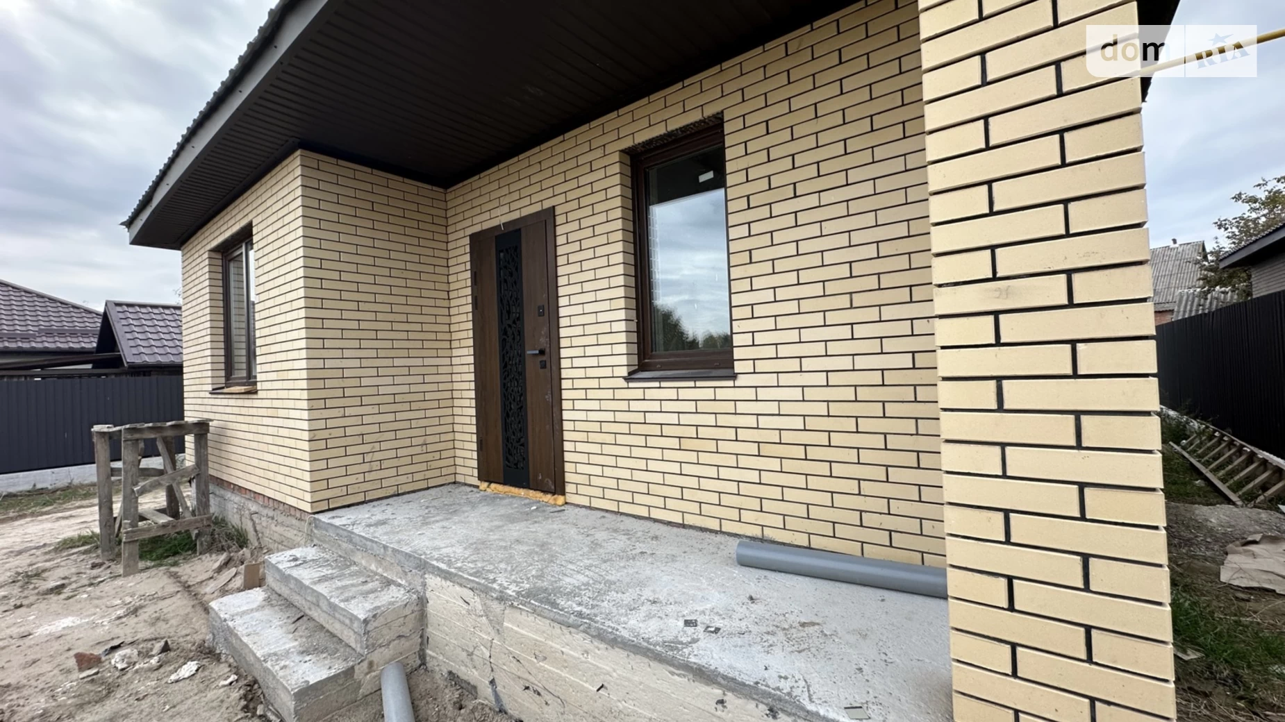 Продается одноэтажный дом 105 кв. м с садом, цена: 84500 $ - фото 2