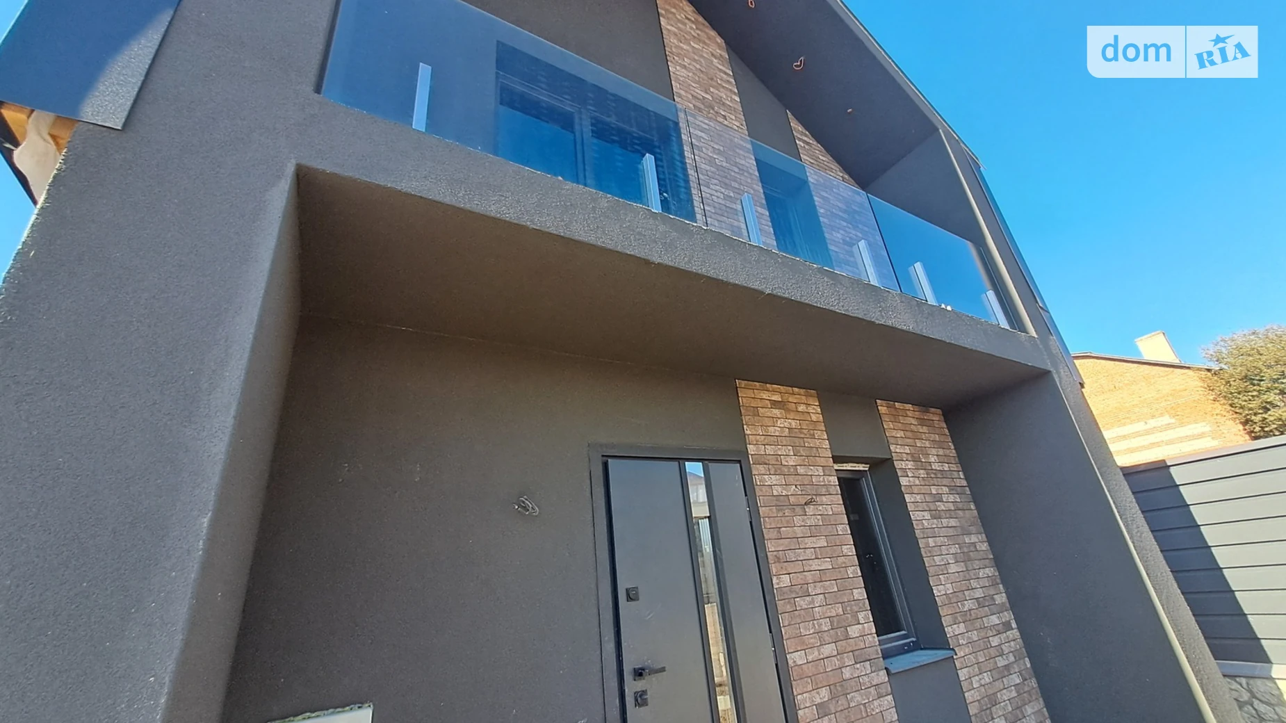 Продается дом на 2 этажа 90 кв. м с камином, цена: 130000 $ - фото 5