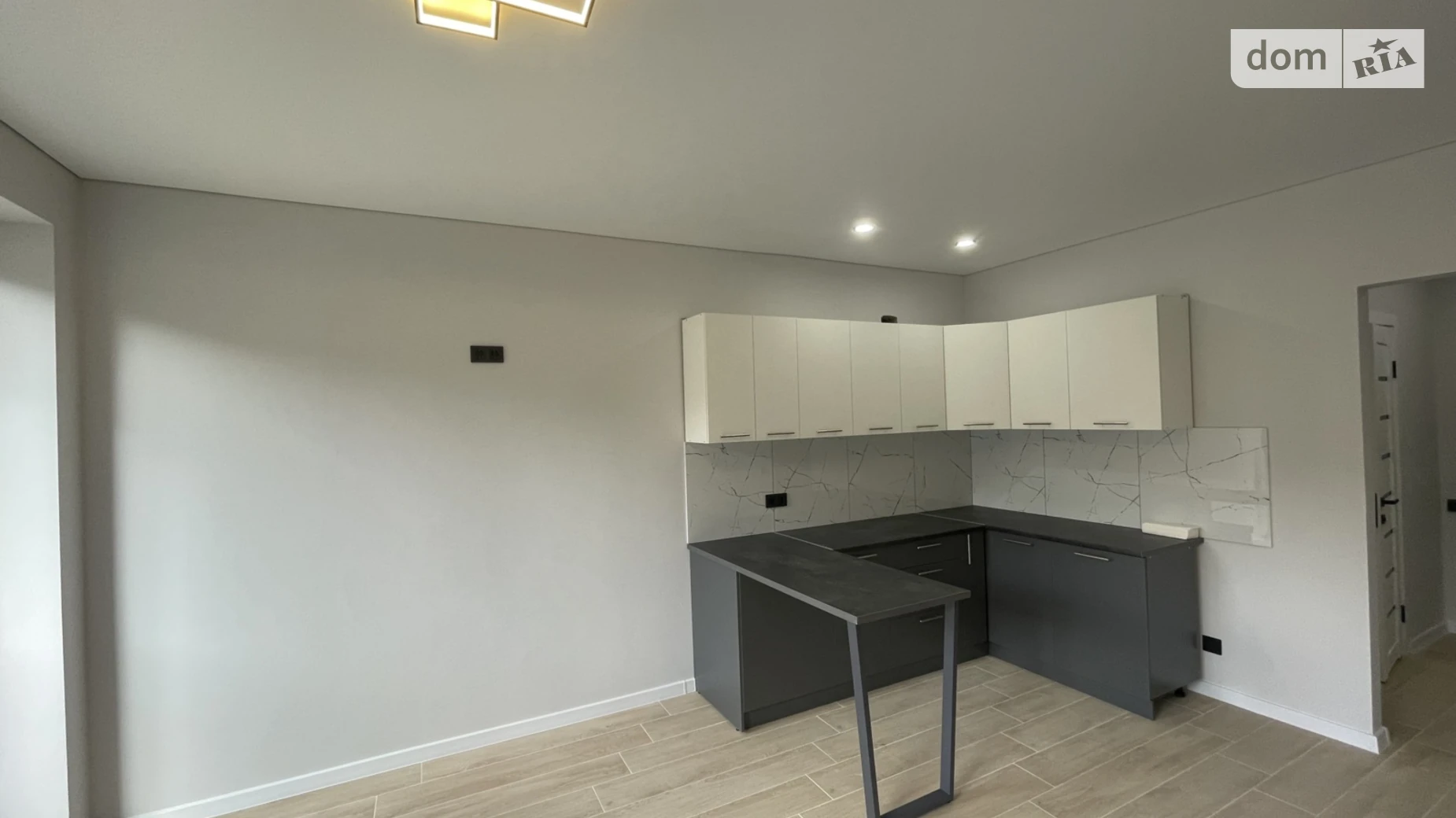 Продается 1-комнатная квартира 30 кв. м в Ирпене, ул. Соборная(ІІІ Интернационала), 2К/1 - фото 2