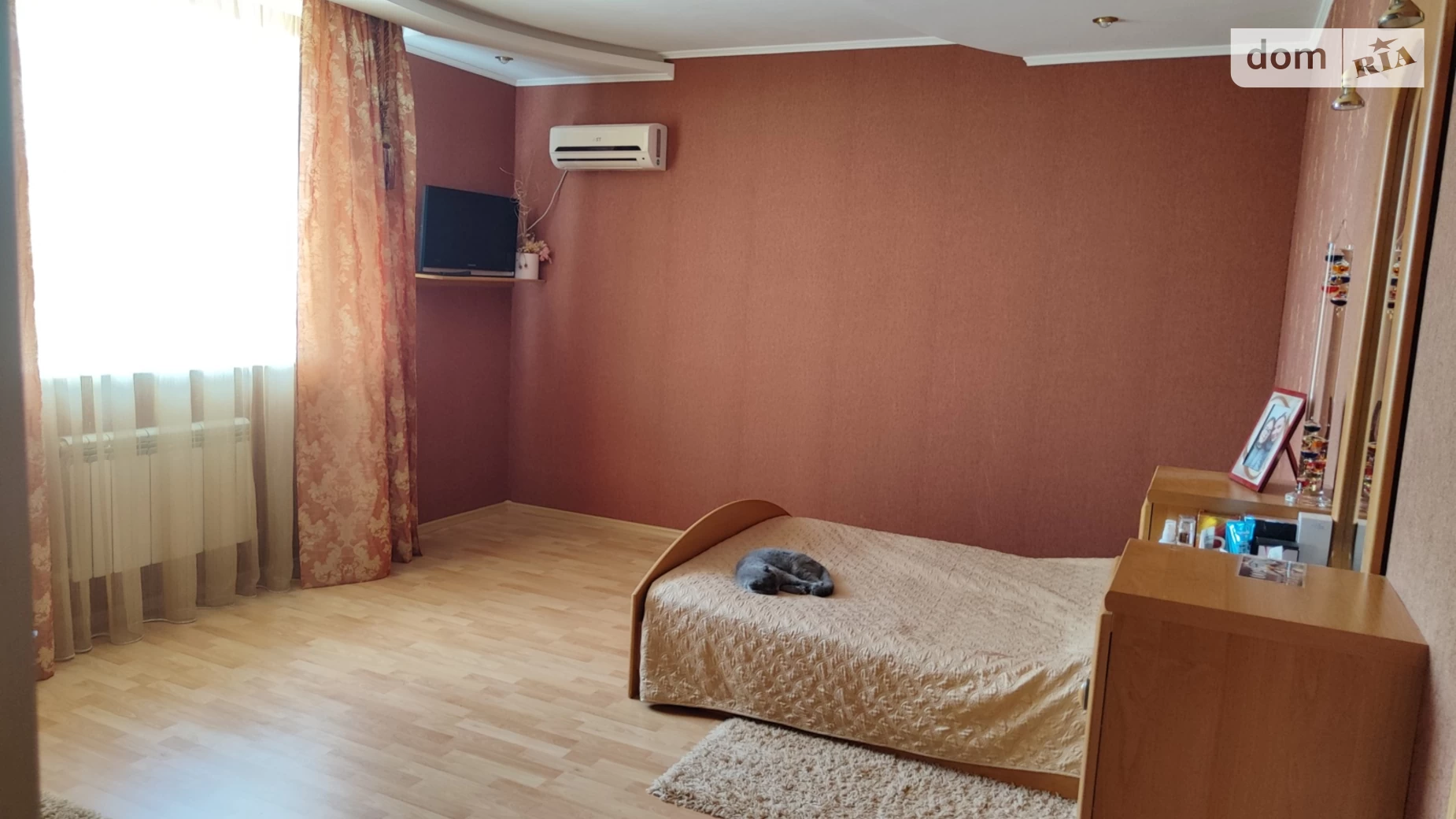 Продается дом на 2 этажа 243.5 кв. м с камином, цена: 145000 $ - фото 5