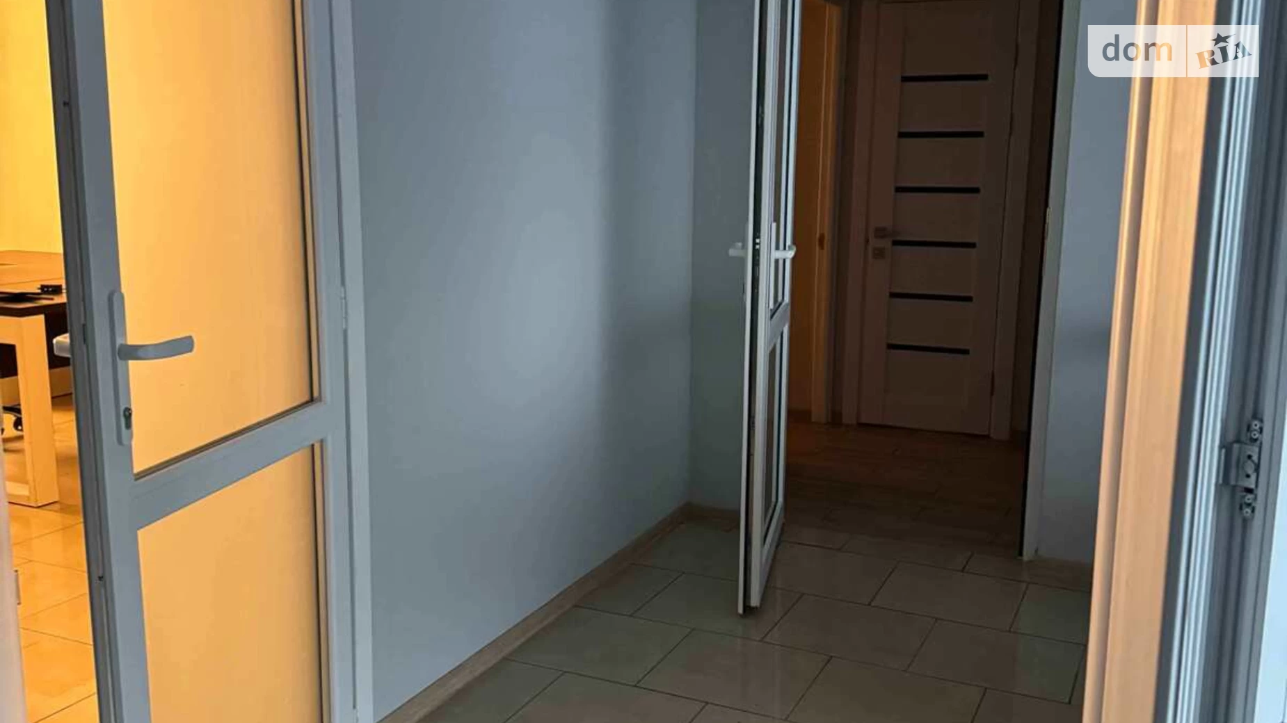 Сдается в аренду офис 100 кв. м в бизнес-центре, цена: 45000 грн - фото 2
