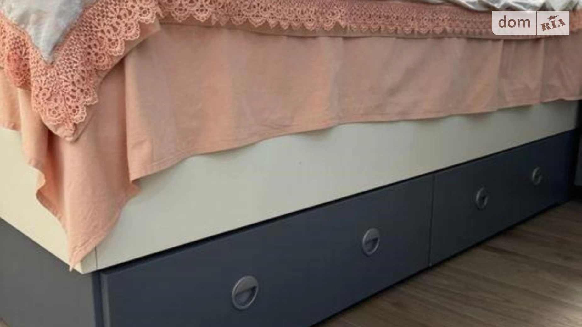 Продается 1-комнатная квартира 38 кв. м в Киеве, ул. Салютная, 2 - фото 3