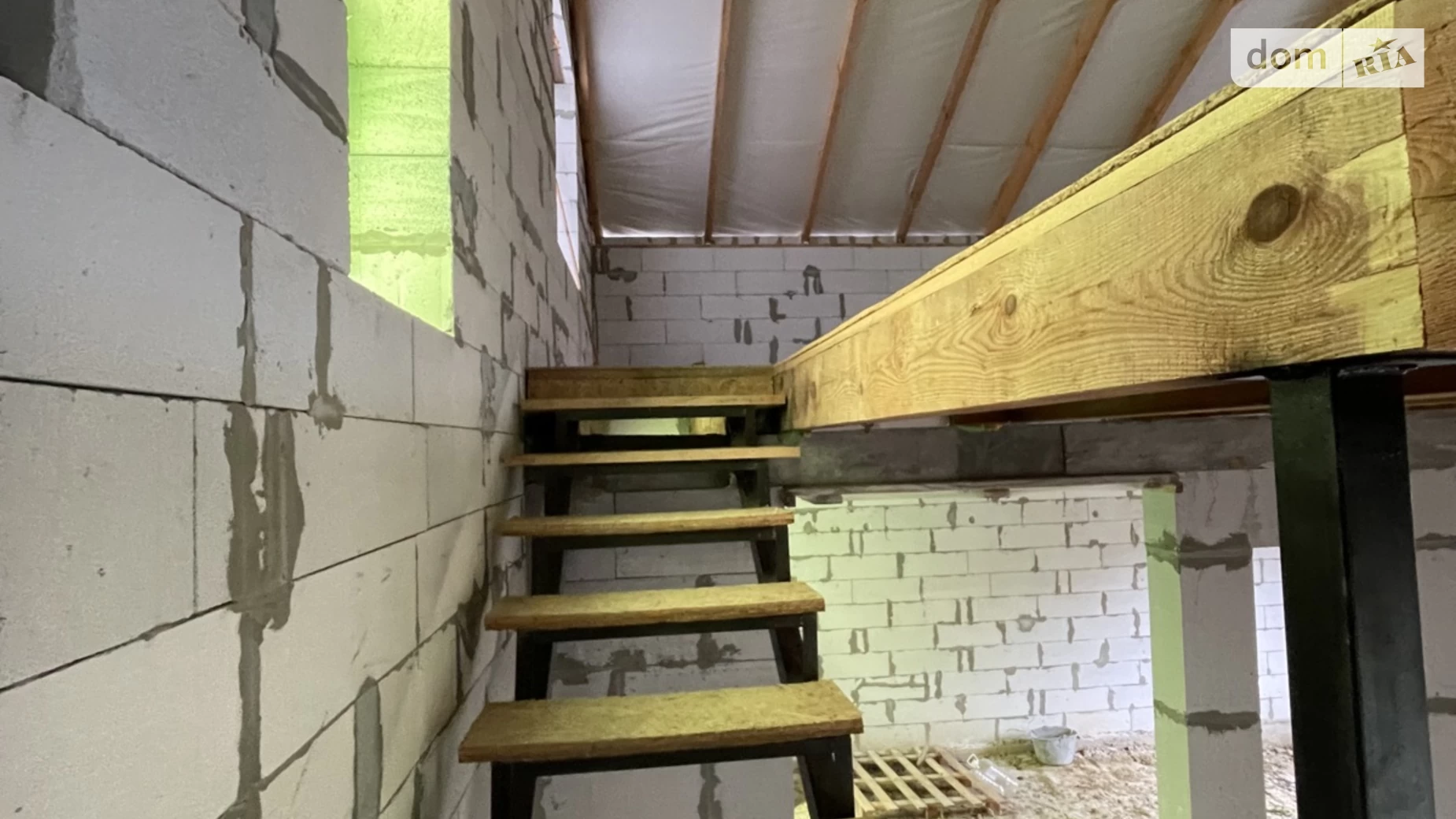Продается дом на 2 этажа 110 кв. м с участком, цена: 52000 $ - фото 4