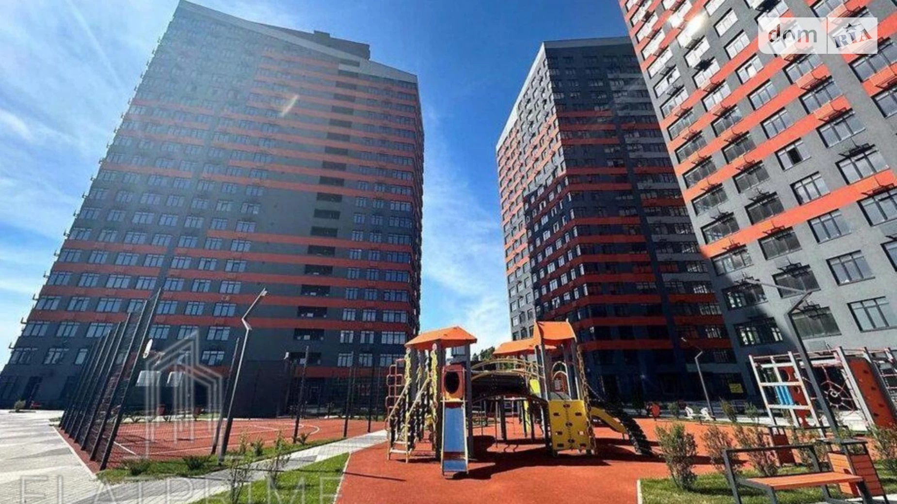 Продается 2-комнатная квартира 55.5 кв. м в Киеве, ул. Братьев Чибинеевых(Черниговская), 8А - фото 3