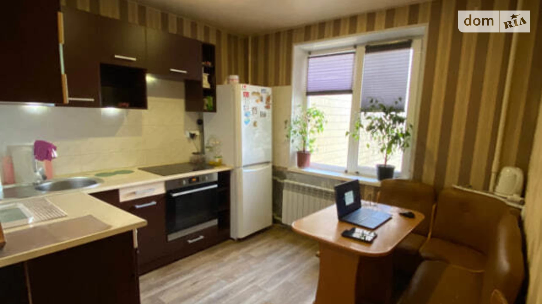 Продается 3-комнатная квартира 67 кв. м в Днепре, ул. Солнечная Набережная(Малиновского Маршала), 44 - фото 2