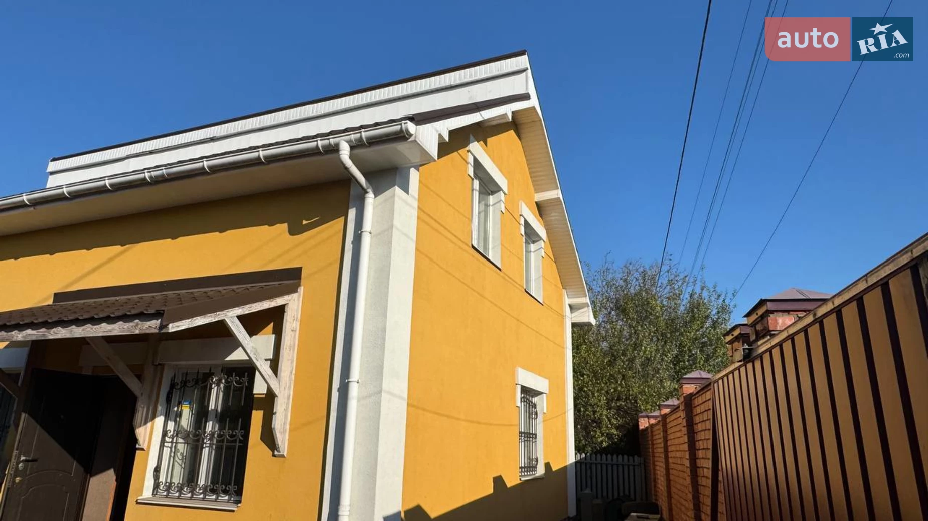 Продається будинок 2 поверховий 166.2 кв. м з каміном, цена: 105000 € - фото 3