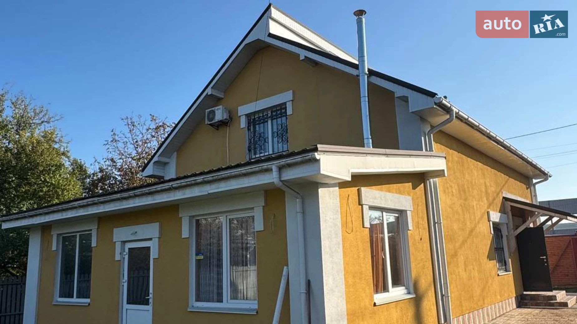 Продается дом на 2 этажа 166.2 кв. м с мансардой, цена: 105000 € - фото 2