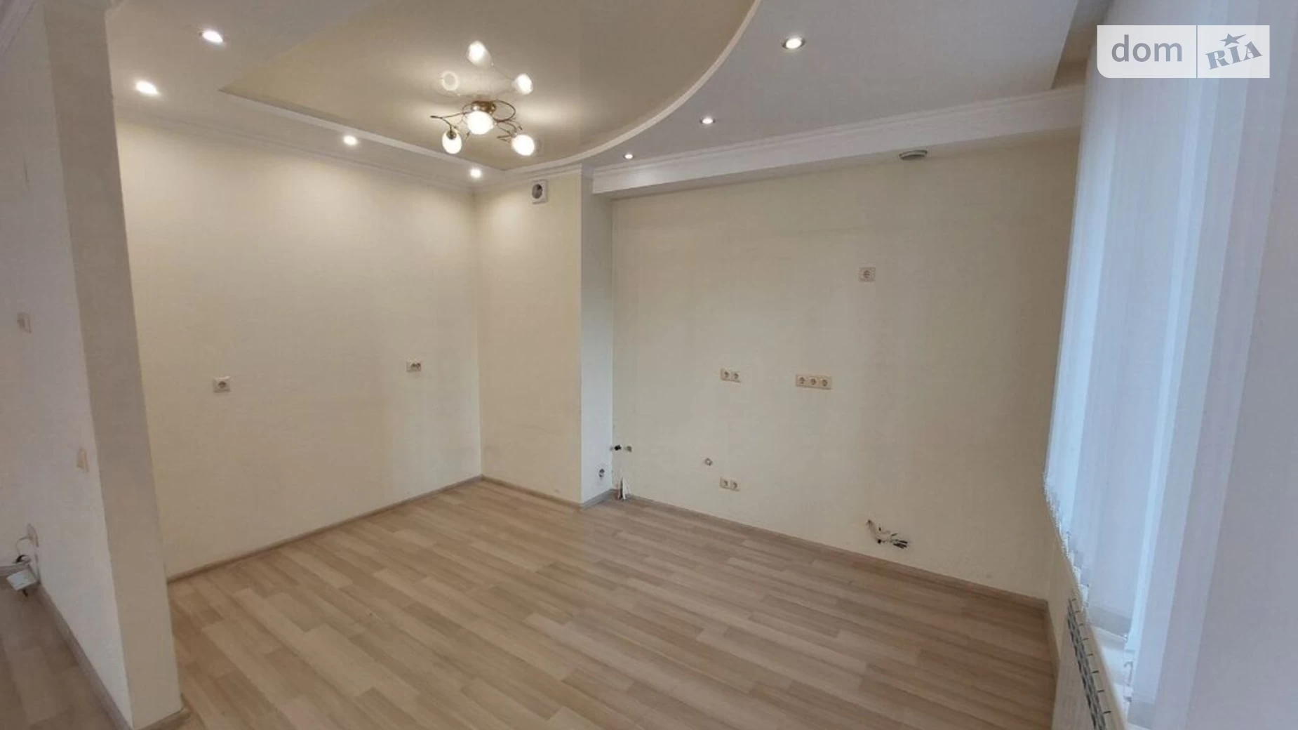 Сдается в аренду офис 101 кв. м в бизнес-центре, цена: 700 $ - фото 4