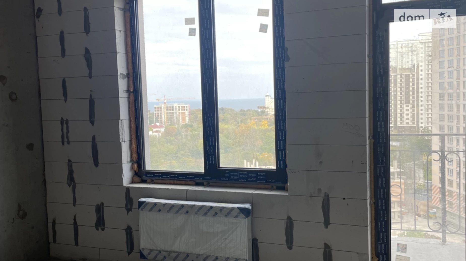 Продается 2-комнатная квартира 66.85 кв. м в Одессе, ул. Генуэзская, 1/1 - фото 2