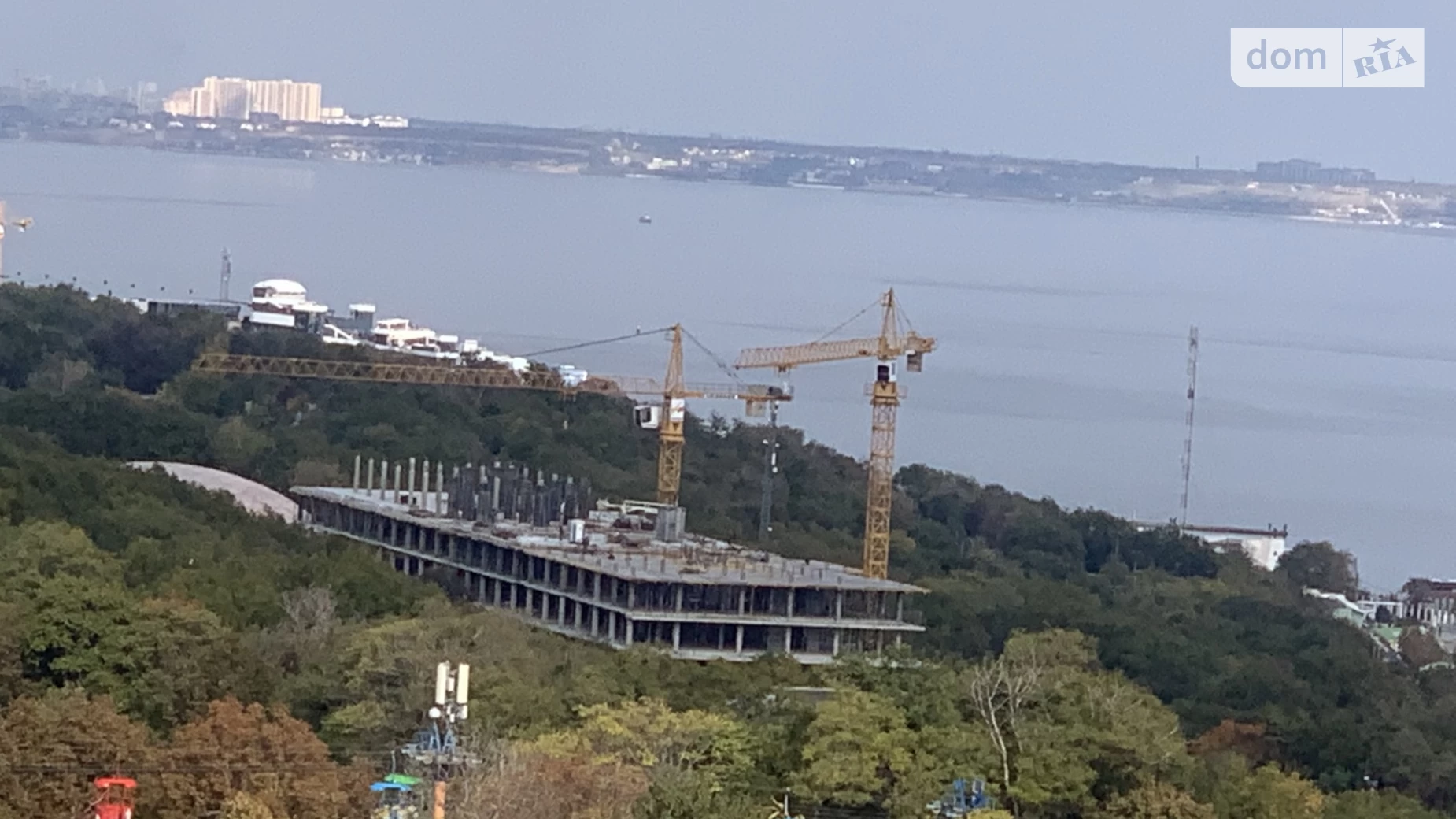 Продается 4-комнатная квартира 208 кв. м в Одессе, бул. Французский, 29Б - фото 3