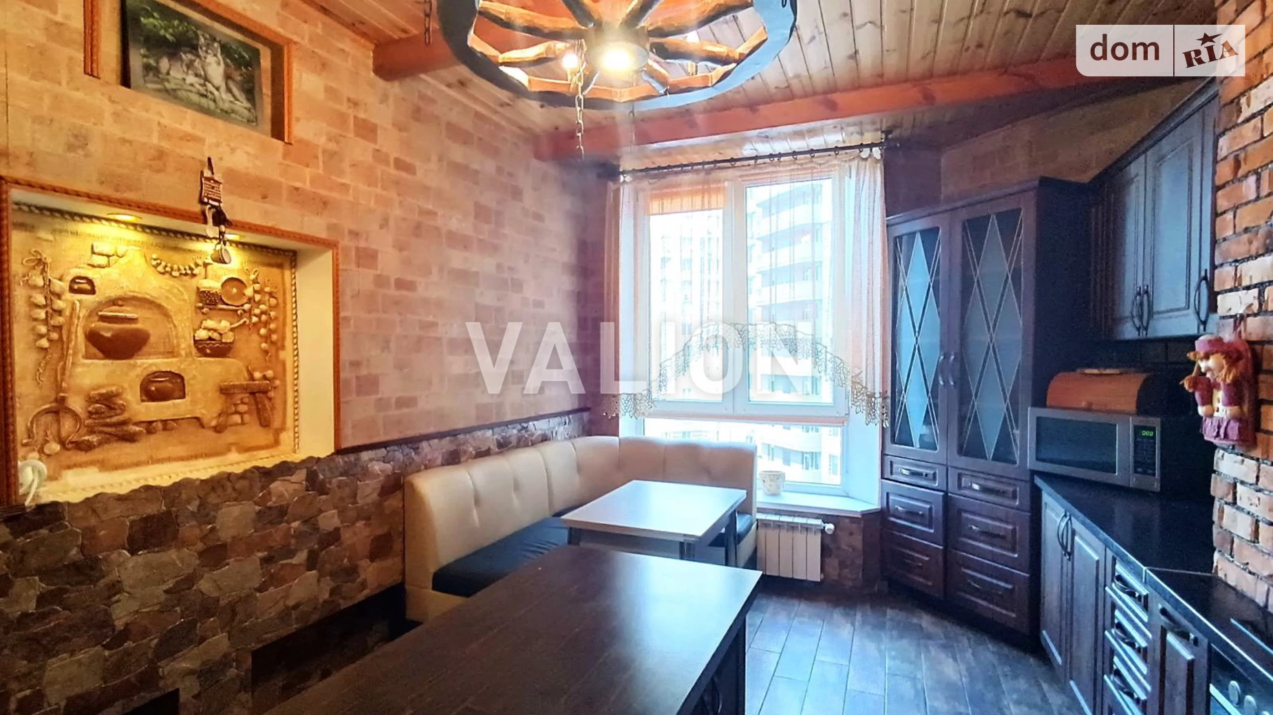 Продается 3-комнатная квартира 109 кв. м в Киеве, ул. Анны Ахматовой, 30 - фото 3