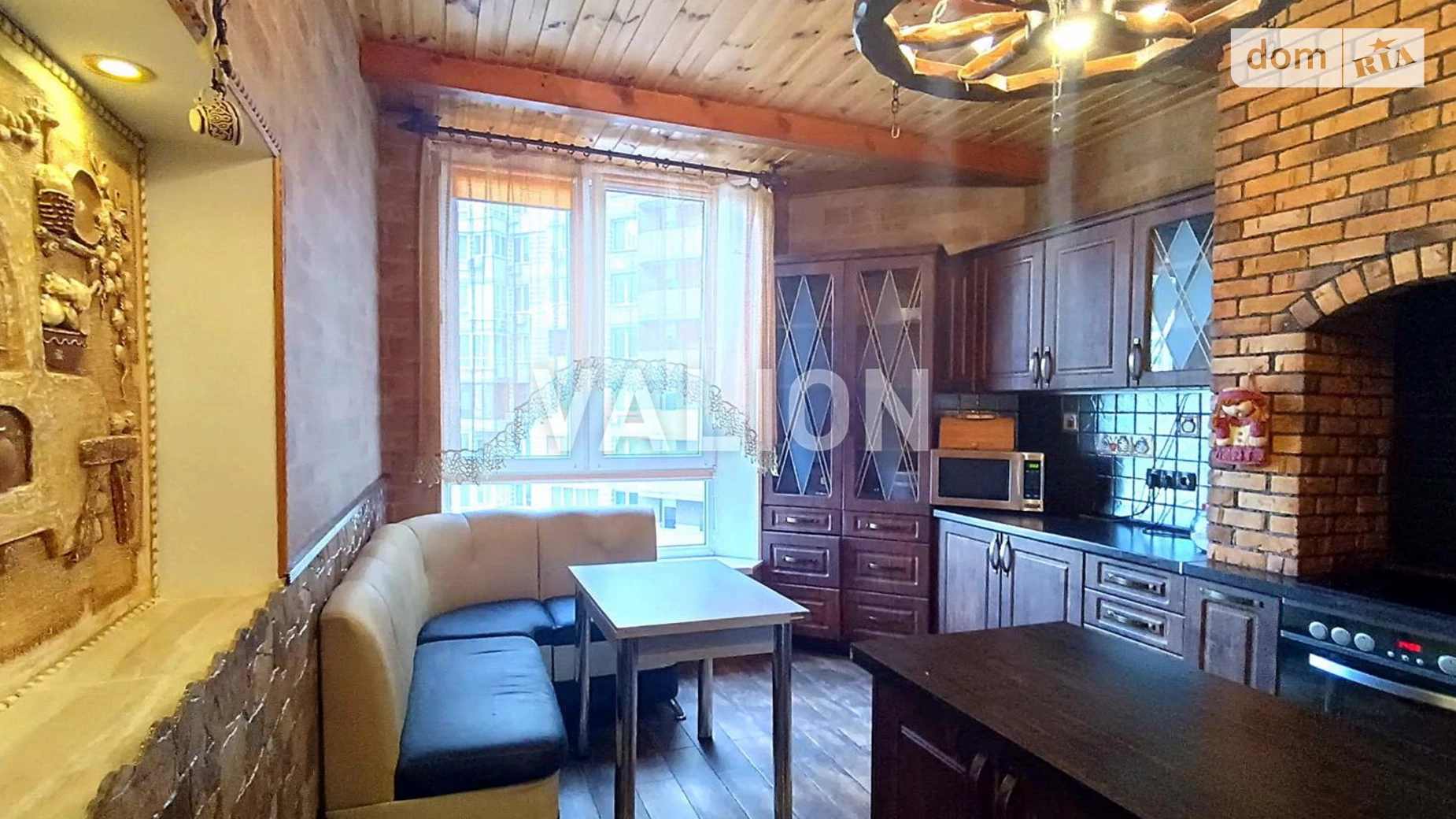 Продается 3-комнатная квартира 109 кв. м в Киеве, ул. Анны Ахматовой, 30 - фото 2