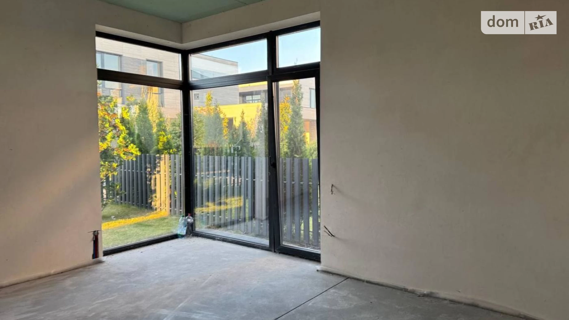 Продается одноэтажный дом 250 кв. м с балконом, цена: 249000 $ - фото 4