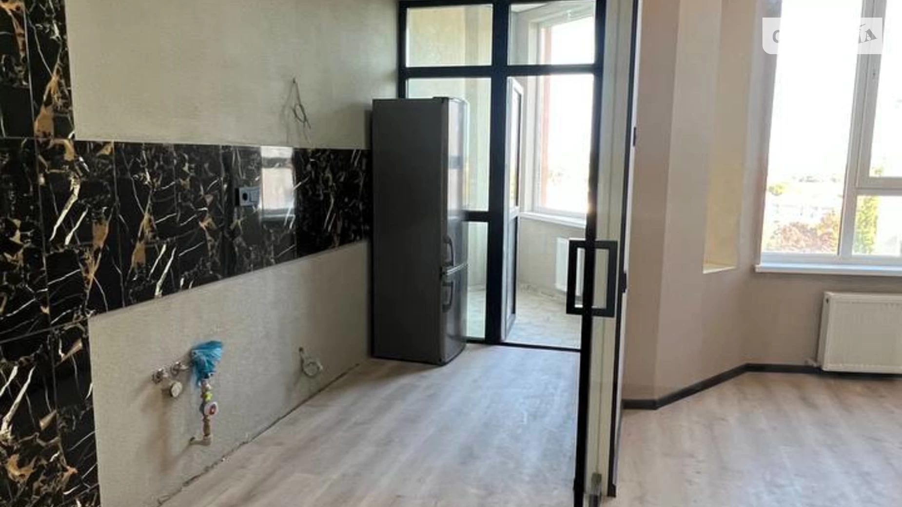 Продається 2-кімнатна квартира 40.5 кв. м у Одесі, вул. Макаренка, 2А - фото 2