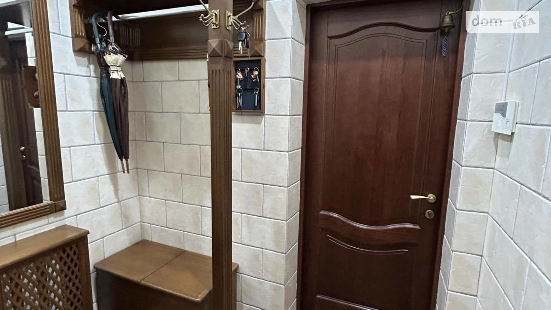 Продается дом на 2 этажа 205 кв. м с балконом, цена: 250000 $ - фото 5