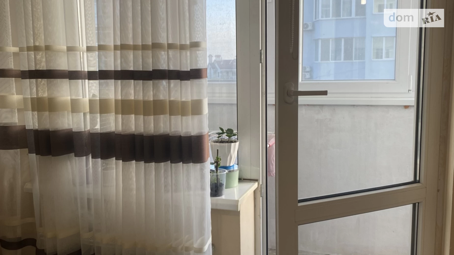 Продается 2-комнатная квартира 78.4 кв. м в Черноморске, ул. Радостная - фото 4