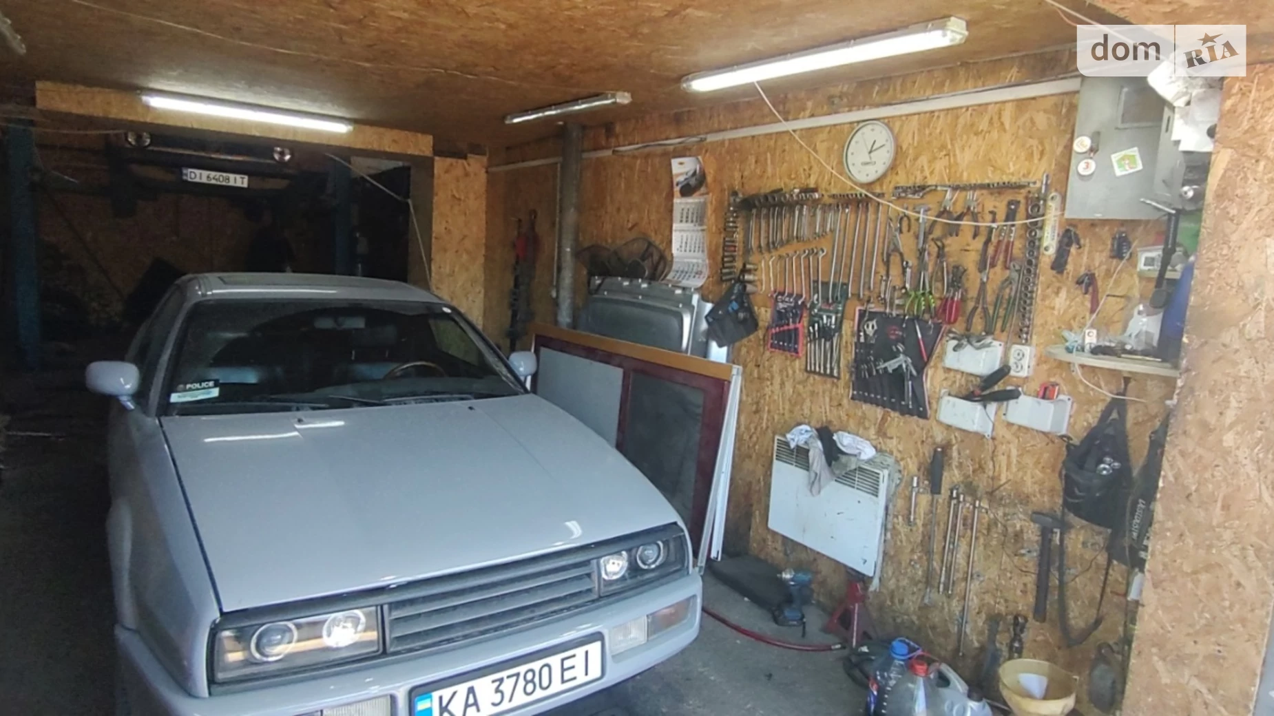 Продается отдельно стоящий гараж под легковое авто на 100 кв. м, цена: 33000 $ - фото 3