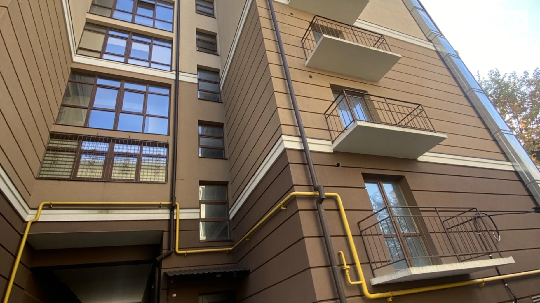 Продается 3-комнатная квартира 90.9 кв. м в Ивано-Франковске, ул. Тараса Шевченко - фото 2