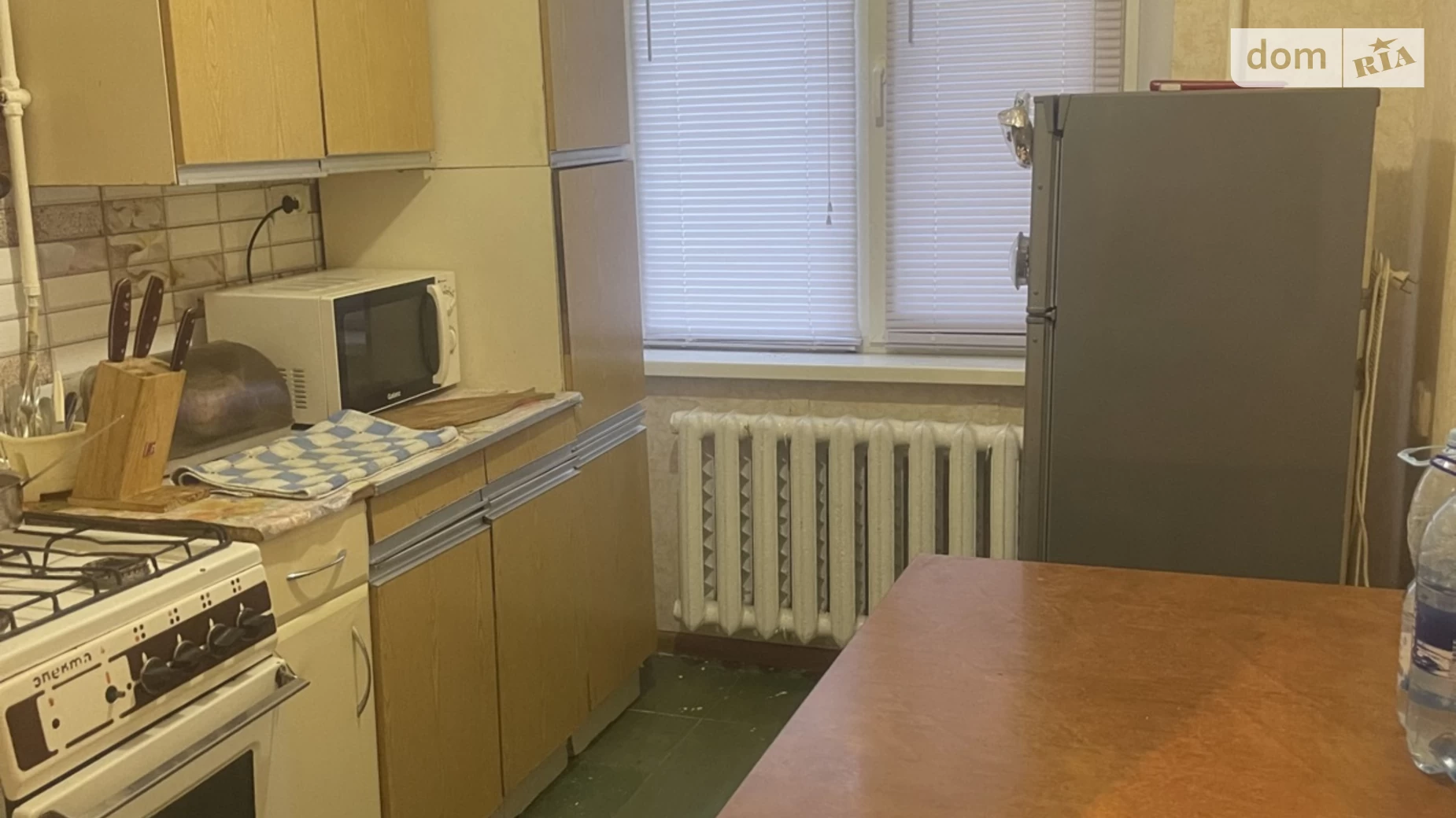 Продается 3-комнатная квартира 61.1 кв. м в Кривом Роге, ул. Цветочная, 26 - фото 2