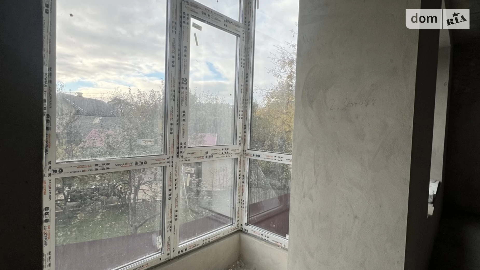Продается 2-комнатная квартира 68.8 кв. м в Ивано-Франковске, ул. Молодежная, 148 - фото 3