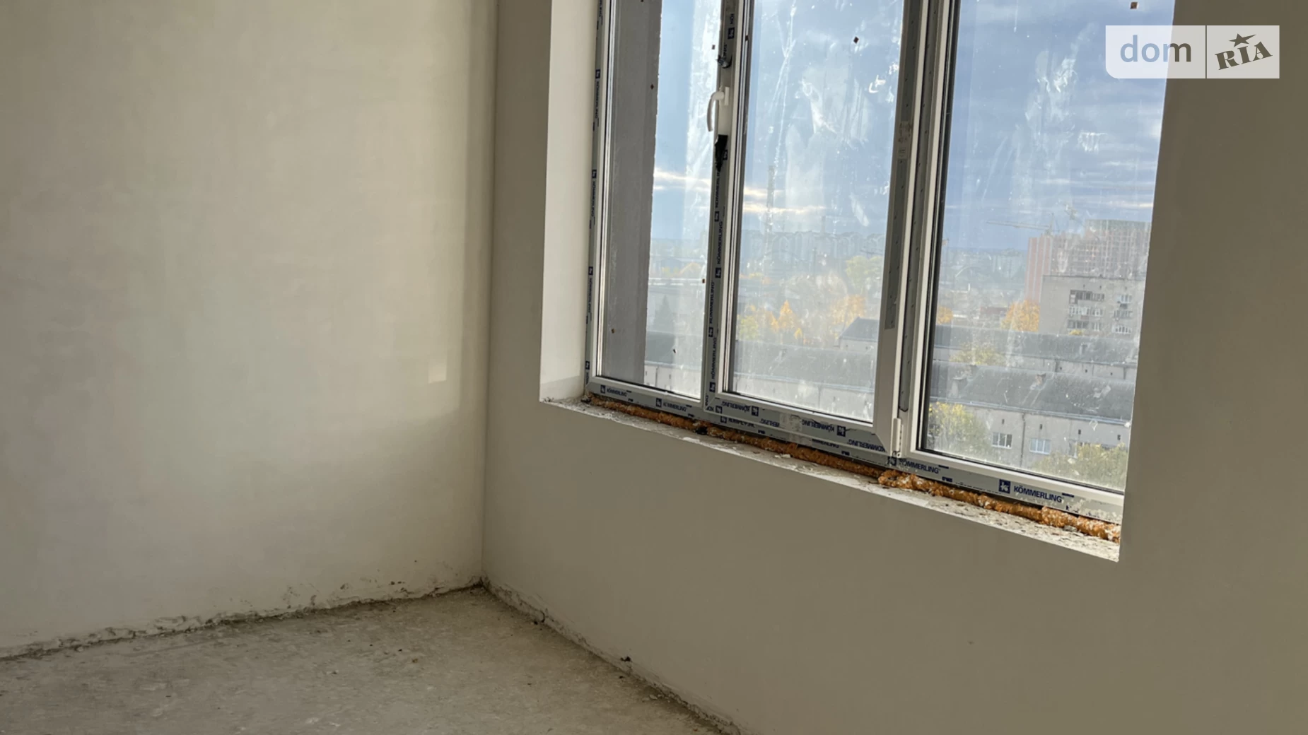 Продается 2-комнатная квартира 74 кв. м в Ивано-Франковске, ул. Микитинецкая, 2А - фото 5