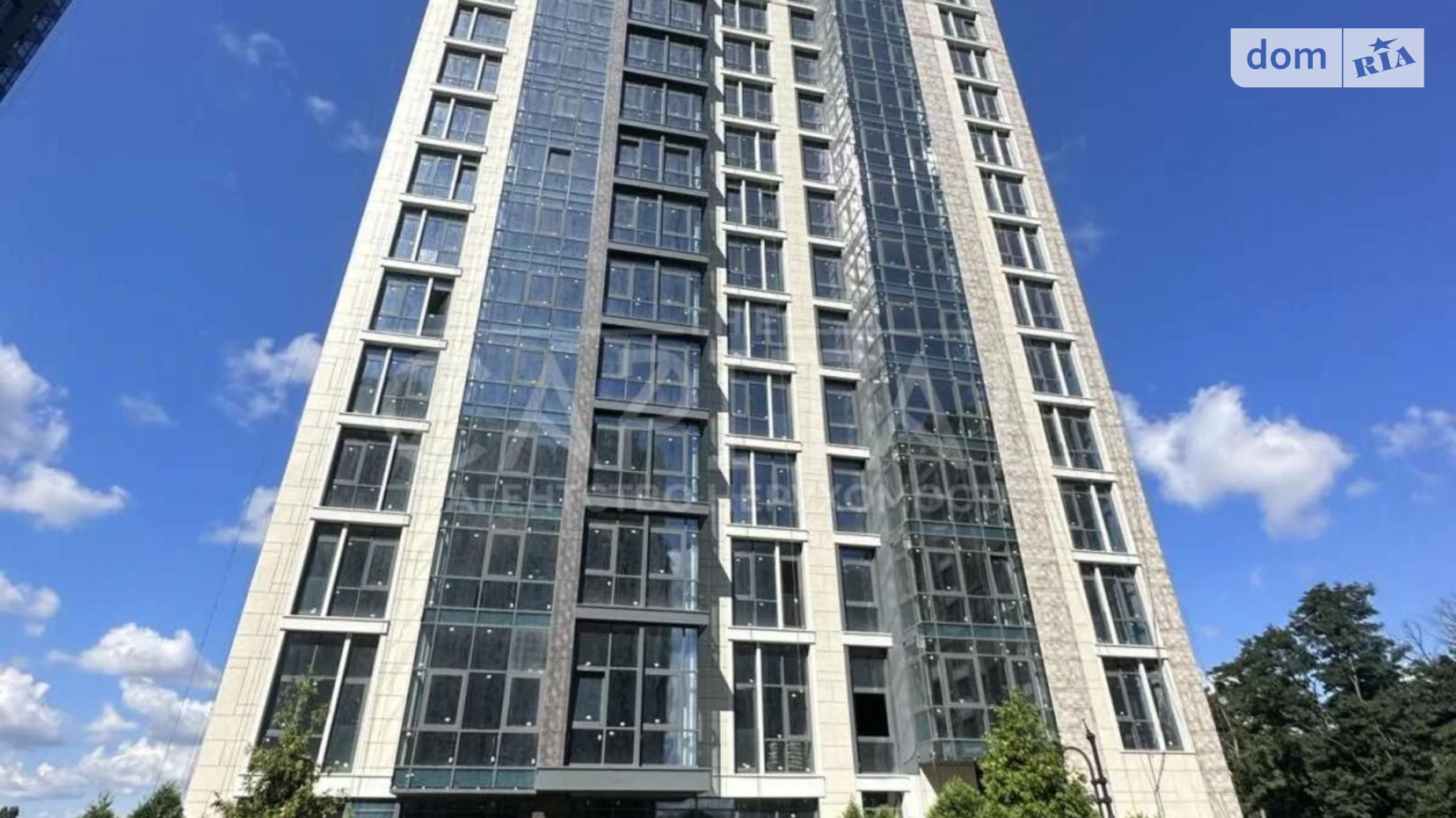 Продается 3-комнатная квартира 305 кв. м в Киеве, ул. Андрея Верхогляда(Драгомирова) - фото 3