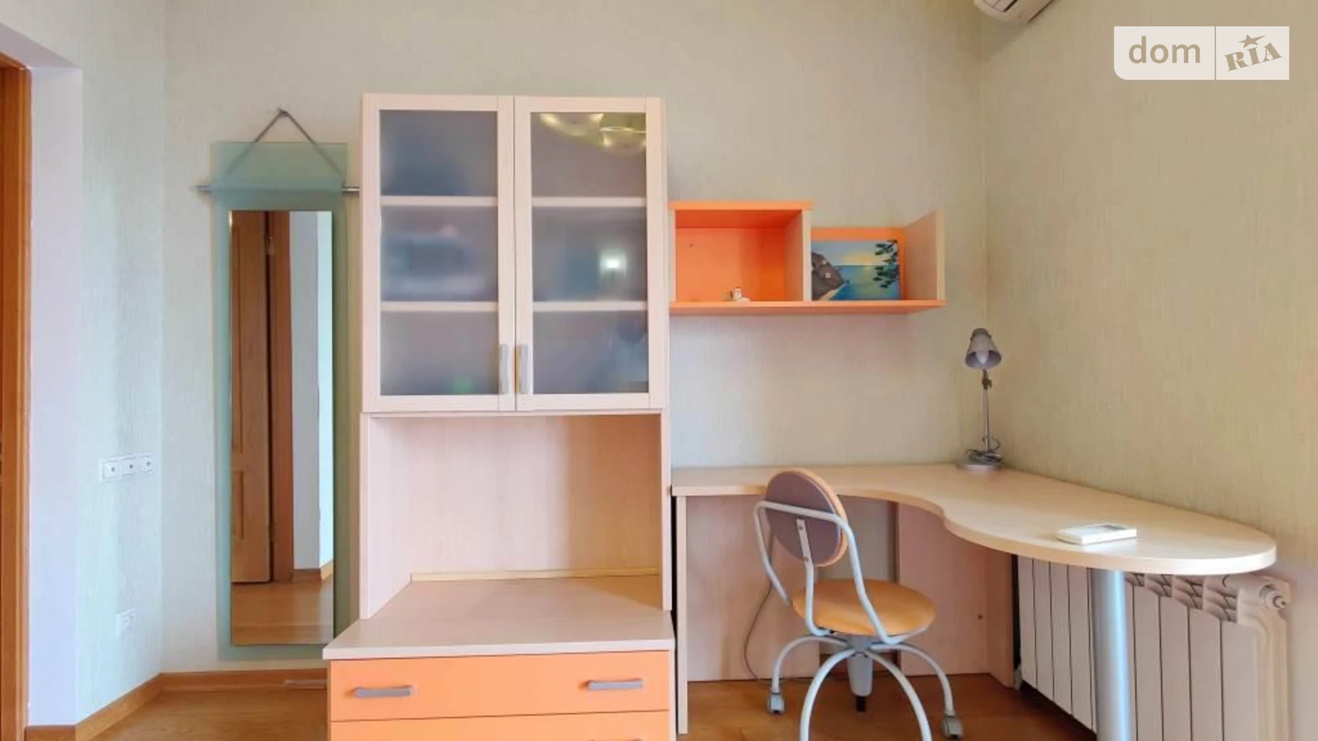 Сдается в аренду дом на 2 этажа 140 кв. м с камином, цена: 700 $ - фото 3