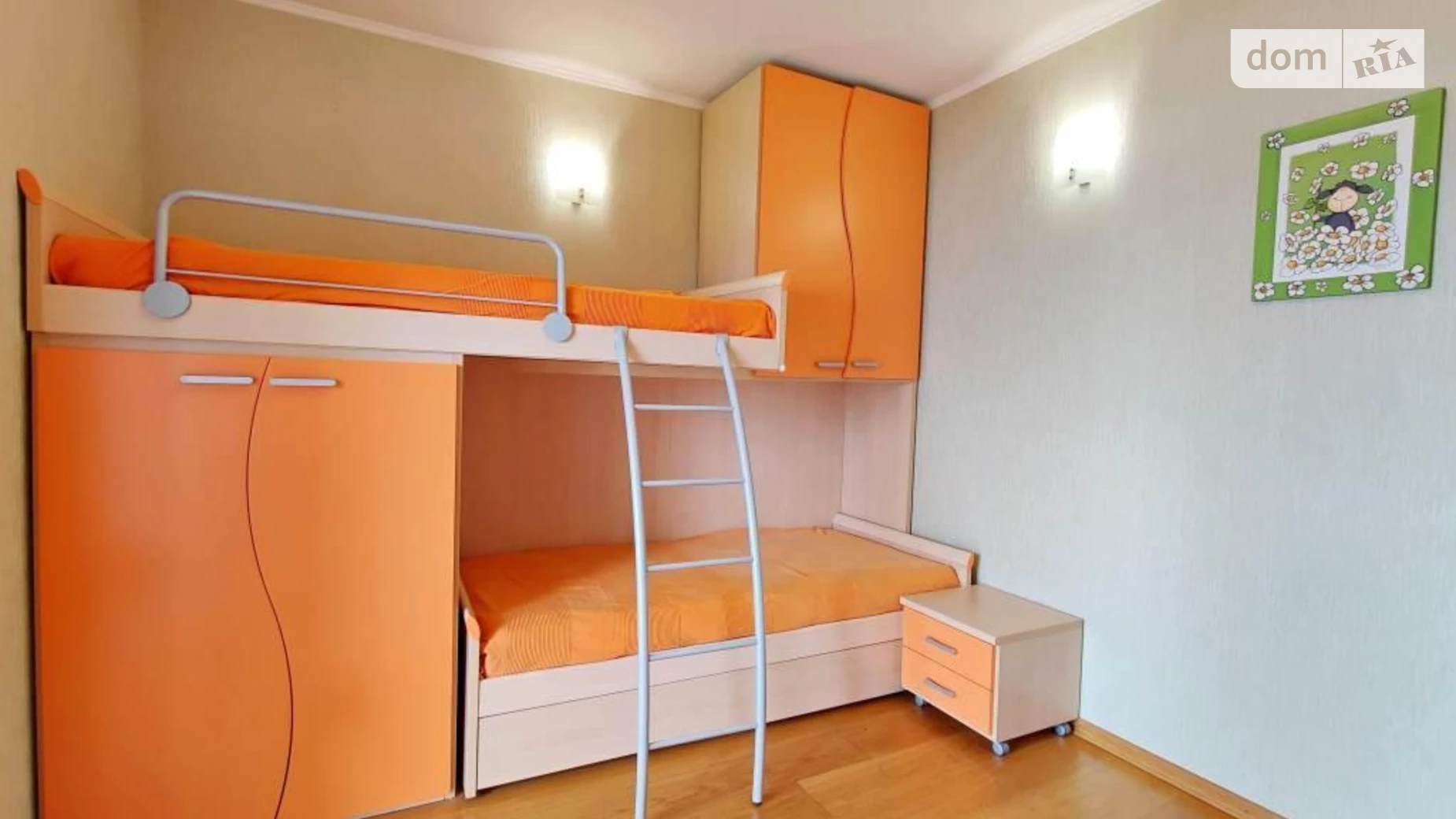 Сдается в аренду дом на 2 этажа 140 кв. м с камином, цена: 700 $ - фото 2