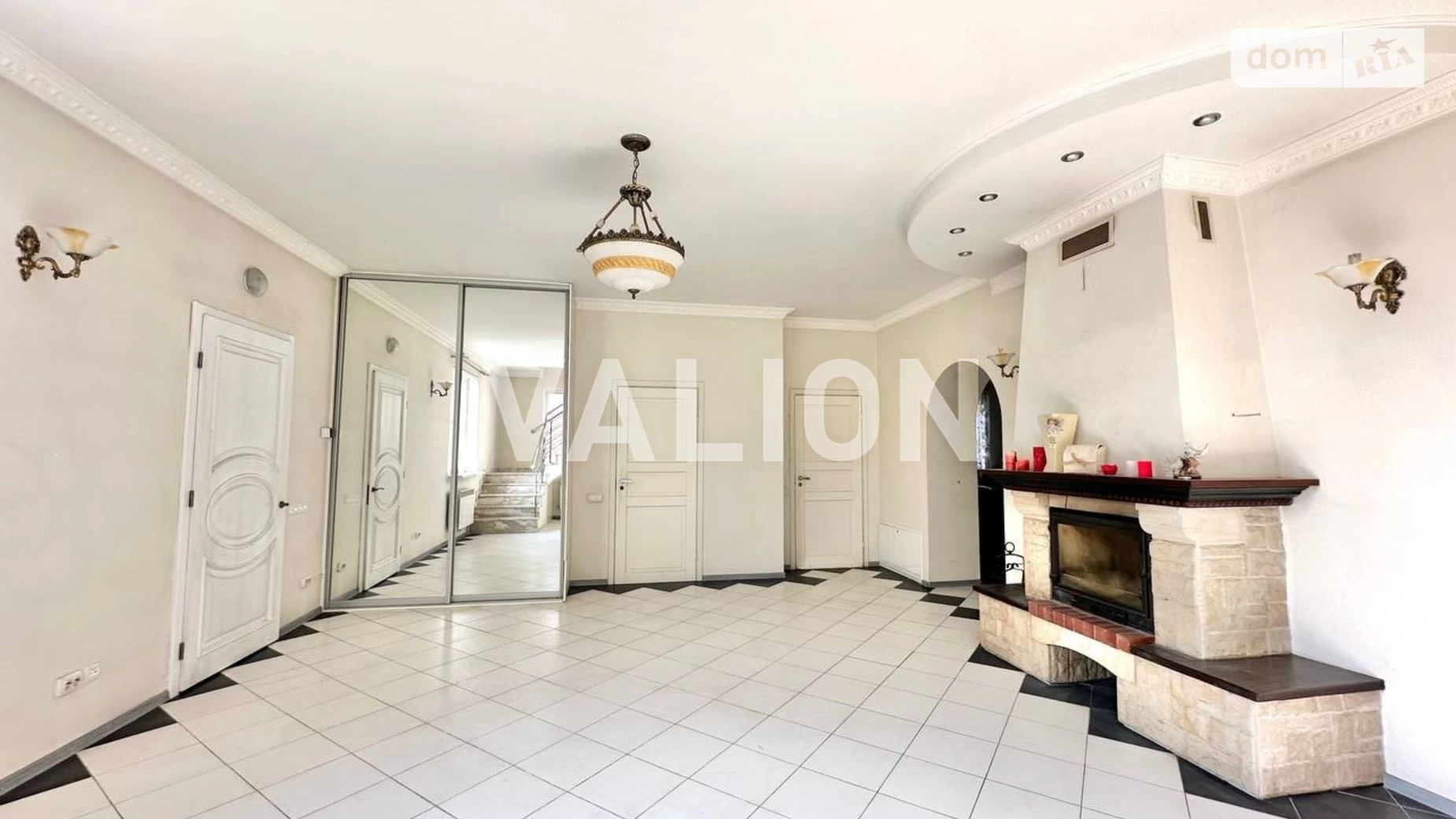 Продается дом на 3 этажа 452.8 кв. м с садом, цена: 260000 $ - фото 3