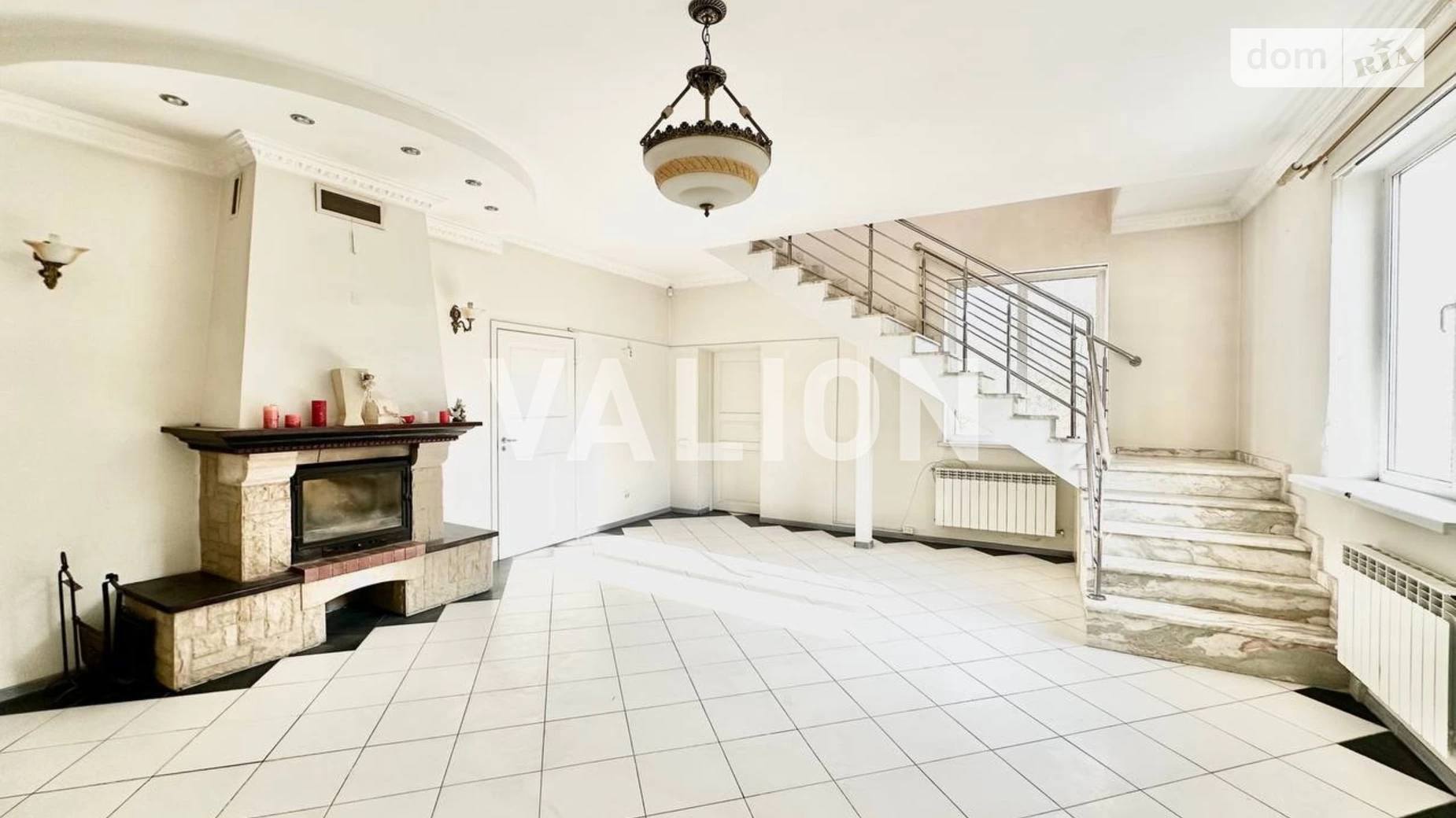 Продается дом на 3 этажа 452.8 кв. м с садом, цена: 260000 $ - фото 2