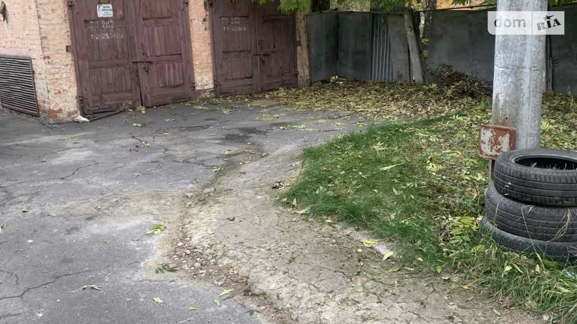 Сдается в аренду место на стоянке под легковое авто на 25 кв. м, цена: 700 грн - фото 3