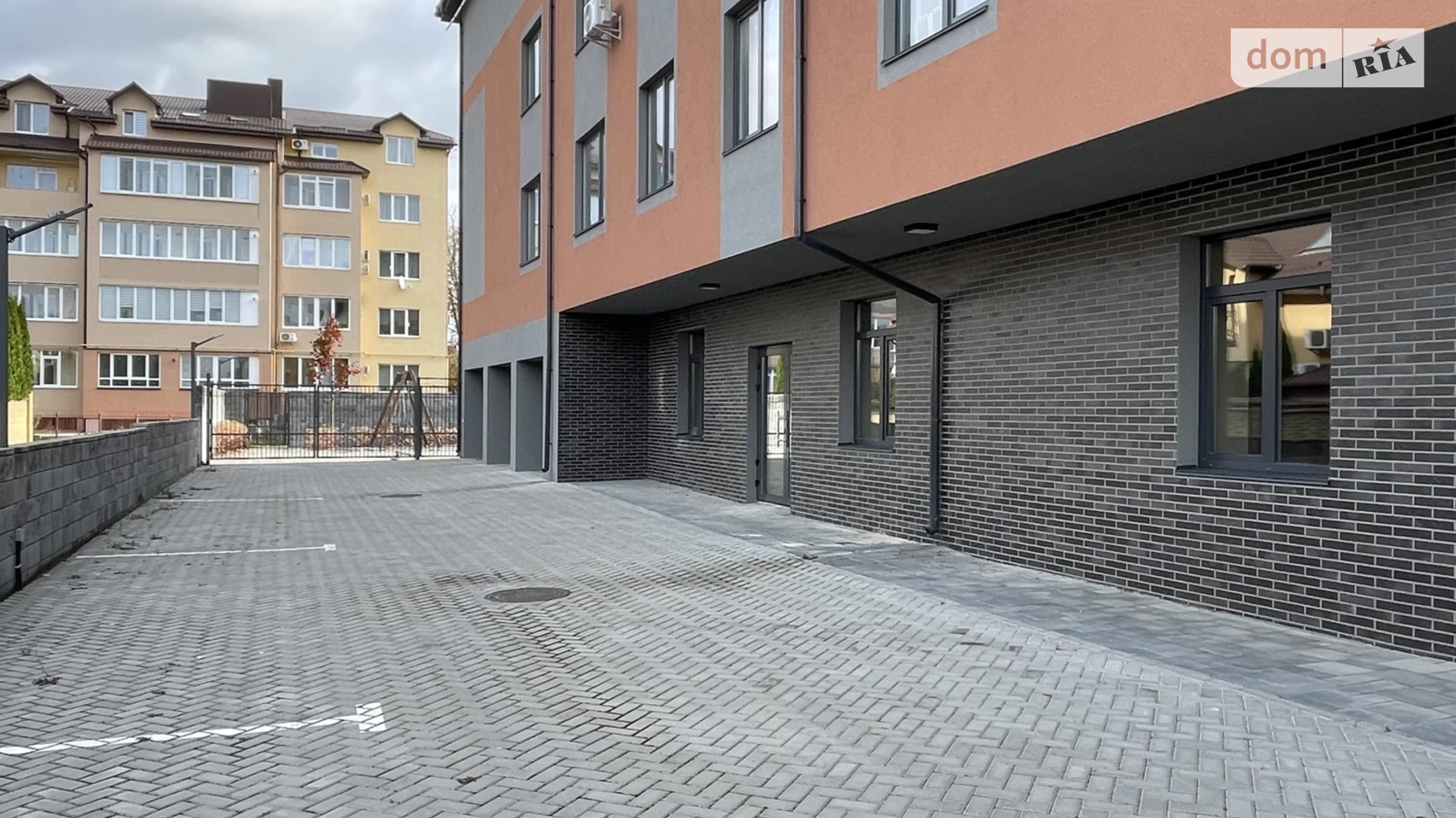Продается помещения свободного назначения 61.8 кв. м в 4-этажном здании, цена: 68000 $ - фото 3