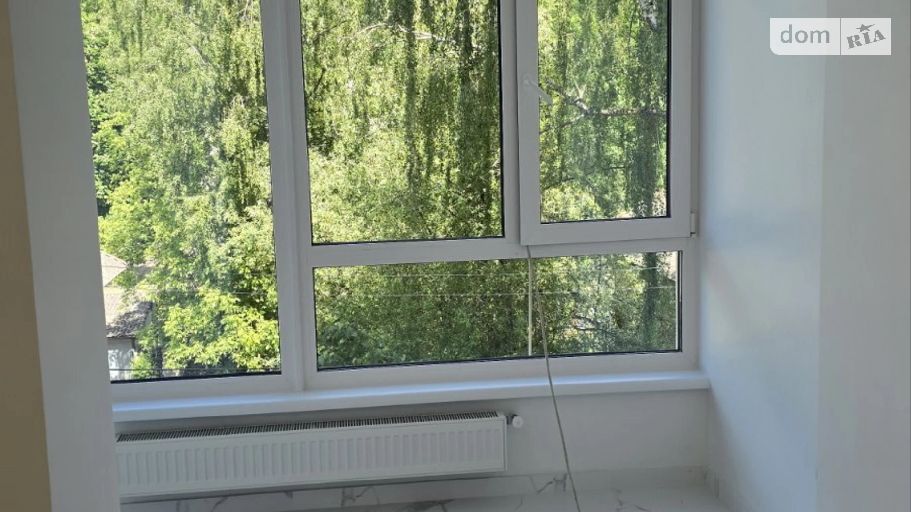 Продается 2-комнатная квартира 70 кв. м в Ивано-Франковске, ул. Волошина Августина - фото 2