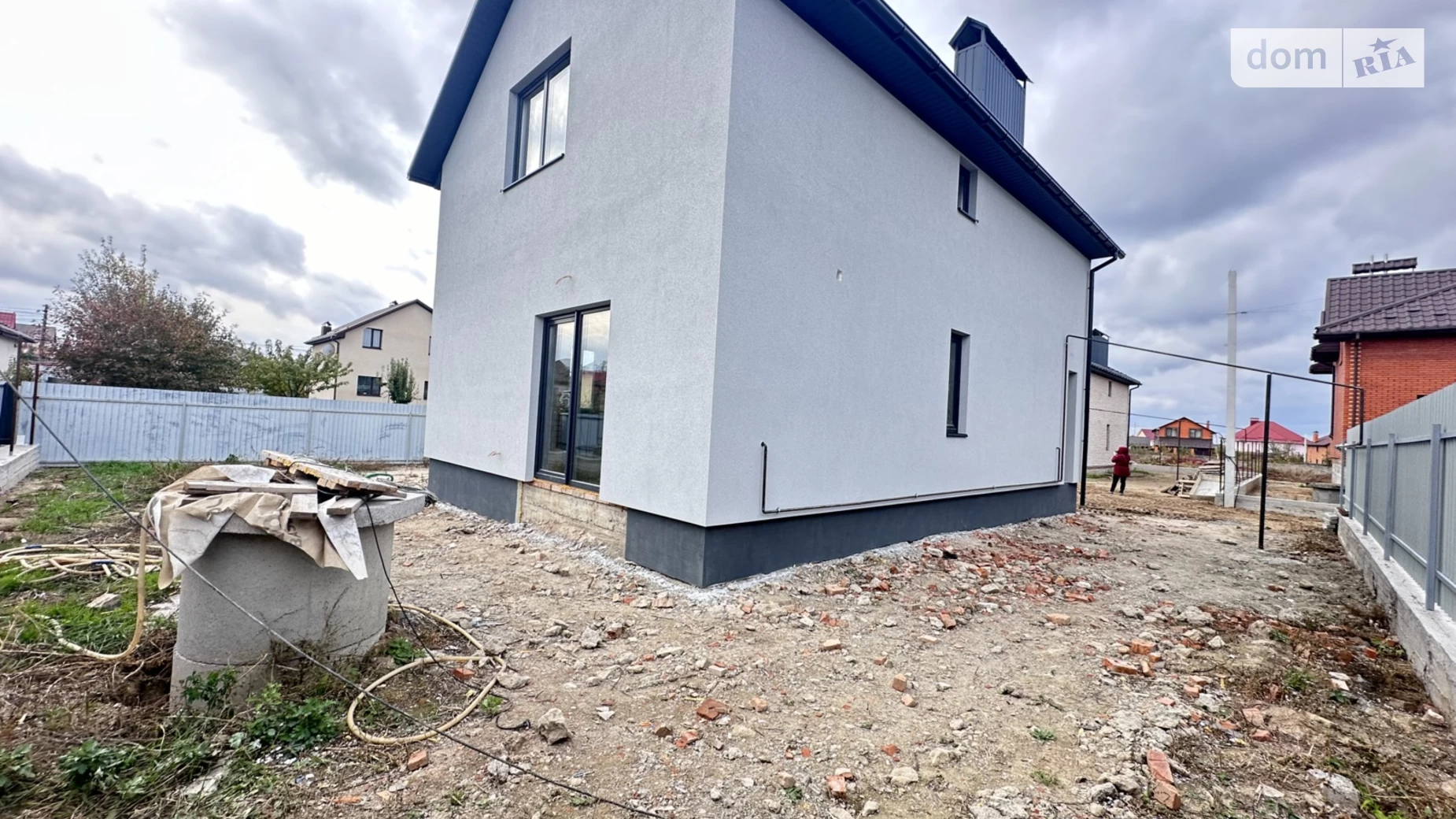 Продается дом на 2 этажа 120 кв. м с камином, цена: 92000 $ - фото 3
