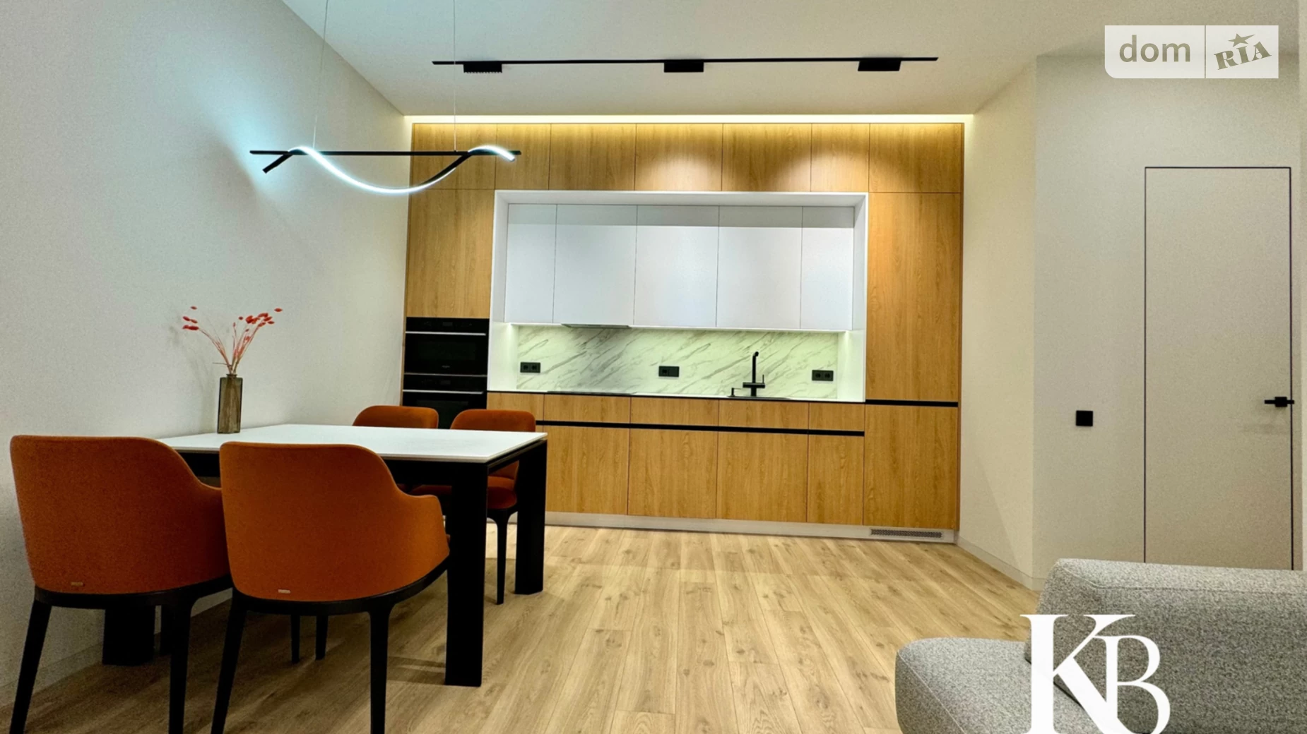 Продается 3-комнатная квартира 79 кв. м в Днепре, бул. Кучеревского, 1 - фото 2