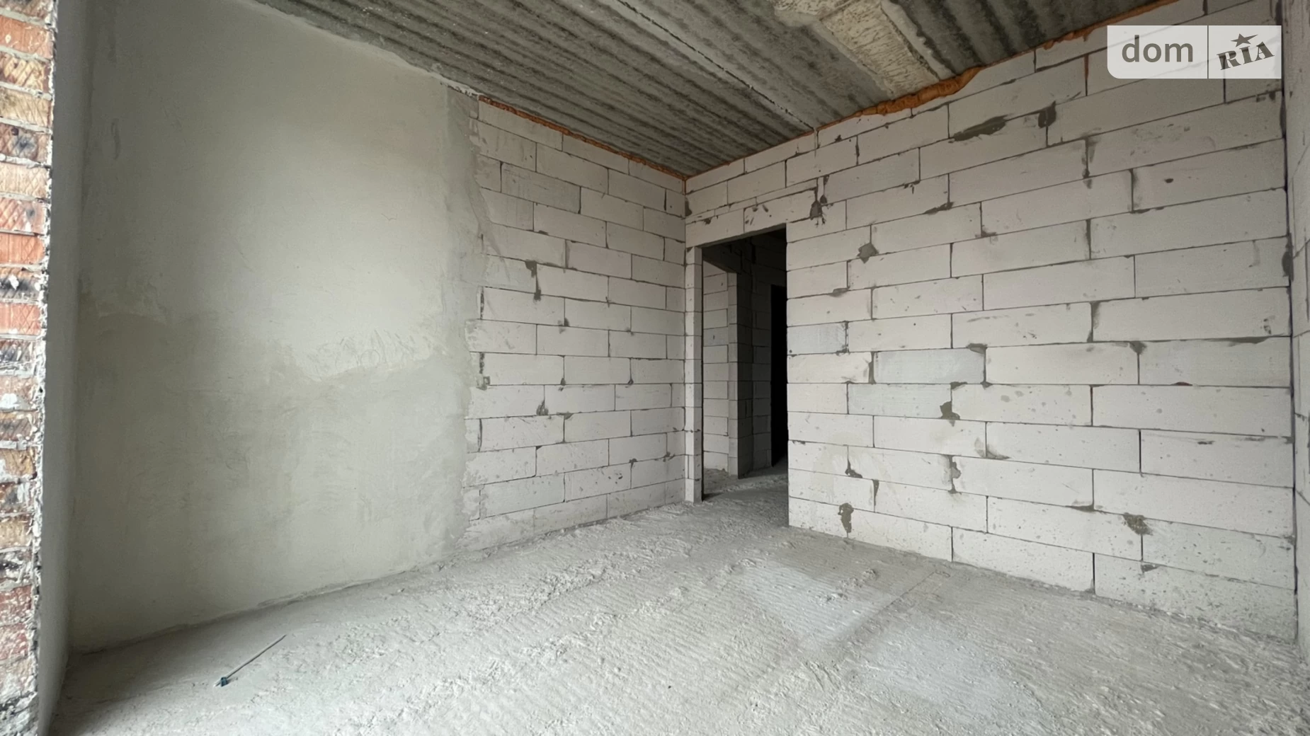 Продается 1-комнатная квартира 42.4 кв. м в Ивано-Франковске, ул. Ребета Л. - фото 3