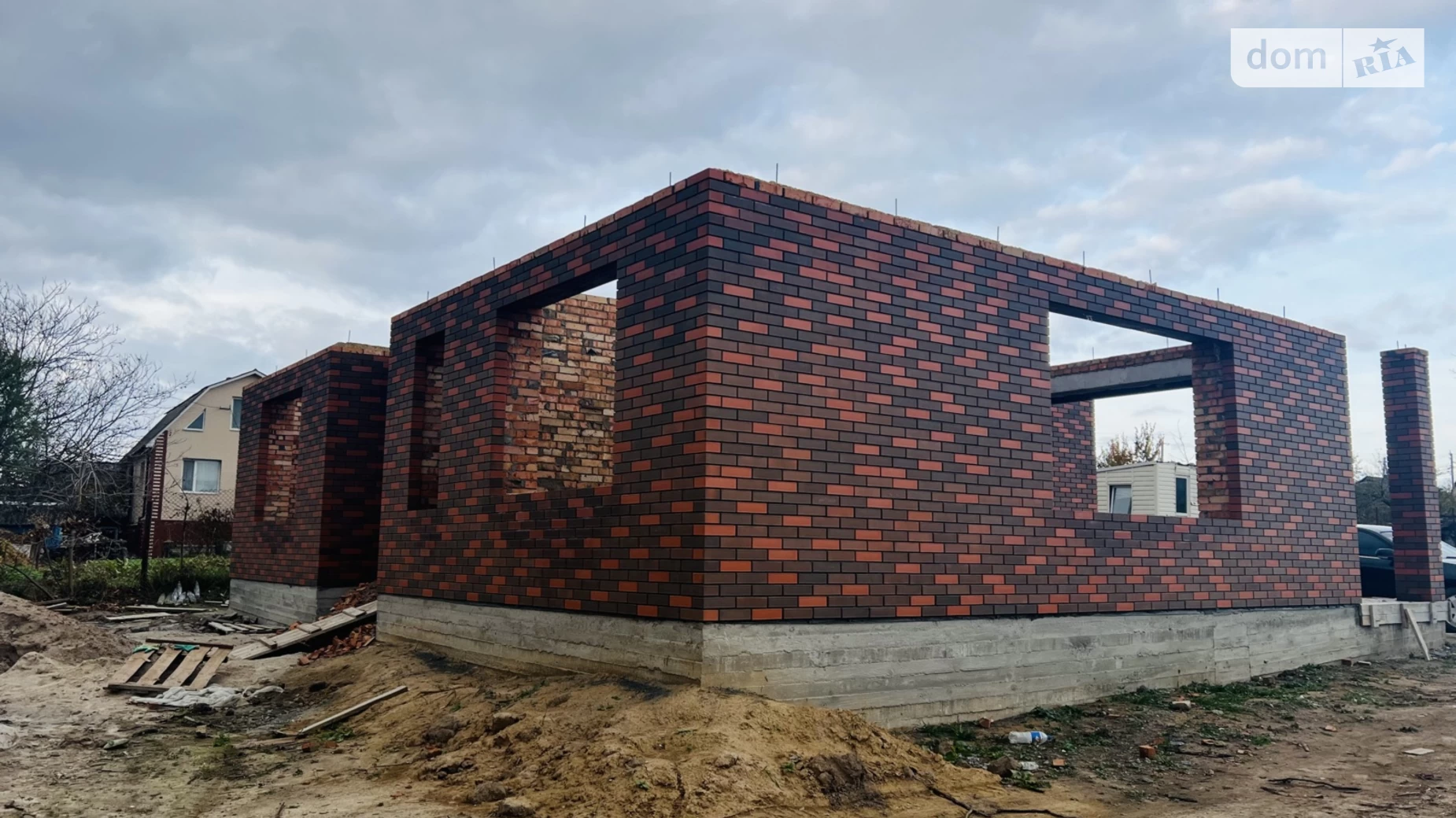 Продается одноэтажный дом 100 кв. м с подвалом, цена: 85000 $ - фото 2