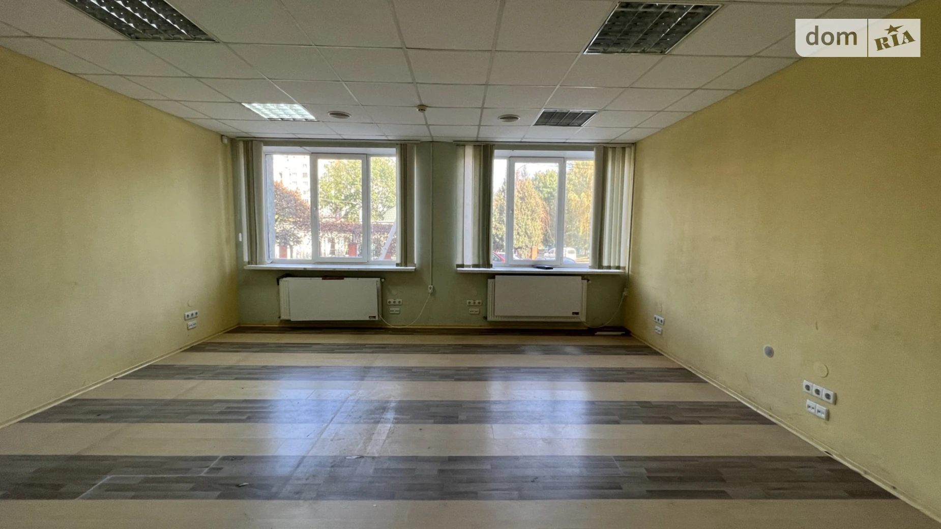 Сдается в аренду офис 75 кв. м в бизнес-центре, цена: 10500 грн - фото 2