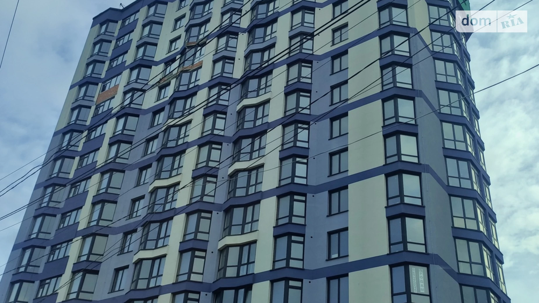 1-комнатная квартира 44 кв. м в Тернополе, ул. Владимира Великого - фото 3