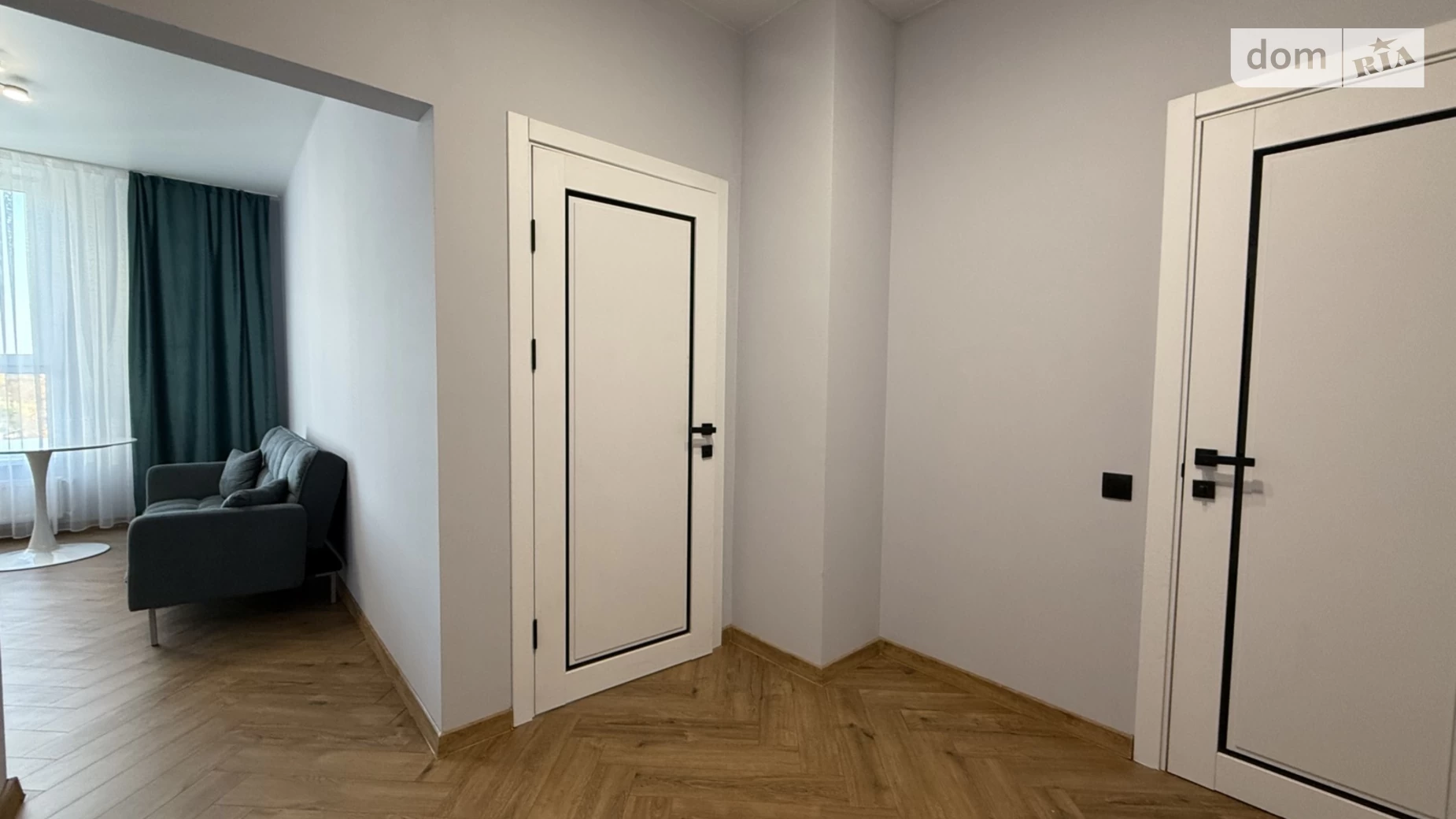 Продається 1-кімнатна квартира 46 кв. м у Ужгороді, вул. Іштвана Сечені, 29А - фото 4