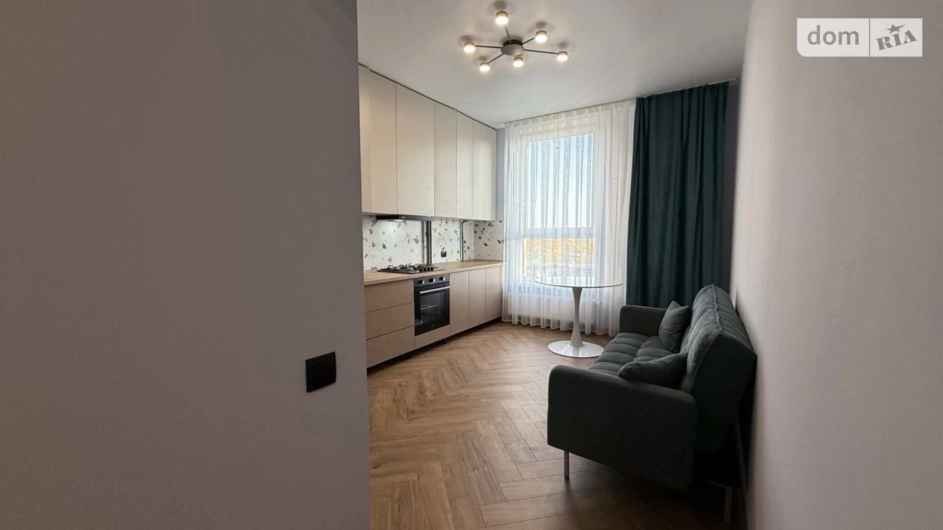 Продається 1-кімнатна квартира 46 кв. м у Ужгороді, вул. Іштвана Сечені, 29А - фото 3