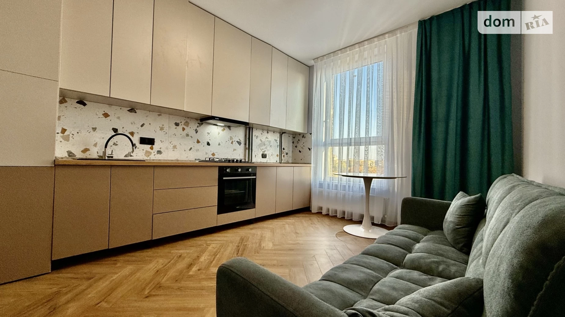 Продається 1-кімнатна квартира 46 кв. м у Ужгороді, вул. Іштвана Сечені, 29А - фото 2