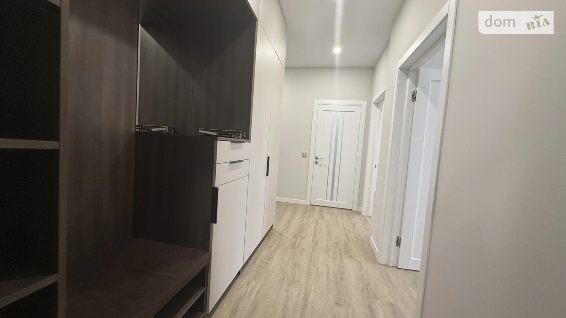 Продається 2-кімнатна квартира 70.6 кв. м у Ужгороді, вул. Капушанська(Перемоги), 148 - фото 4
