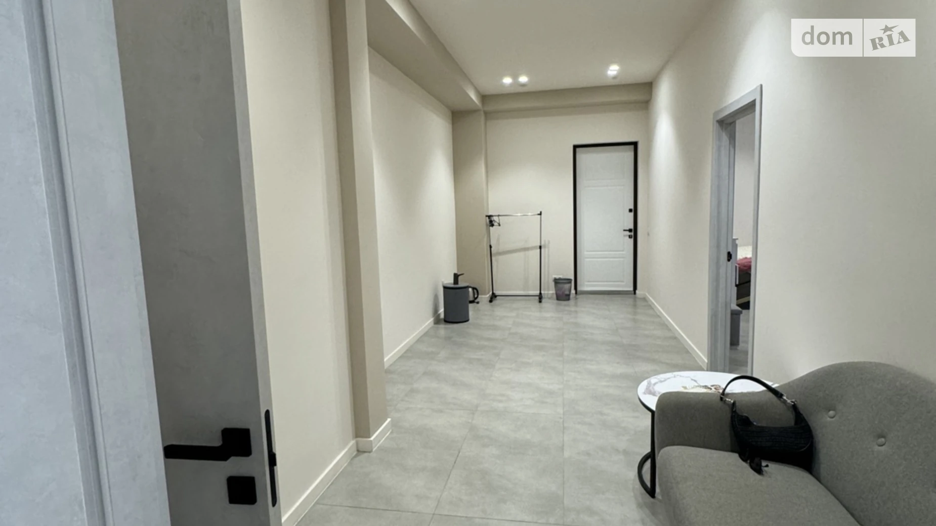 Сдается в аренду помещения свободного назначения 60.8 кв. м в 5-этажном здании, цена: 800 $ - фото 3